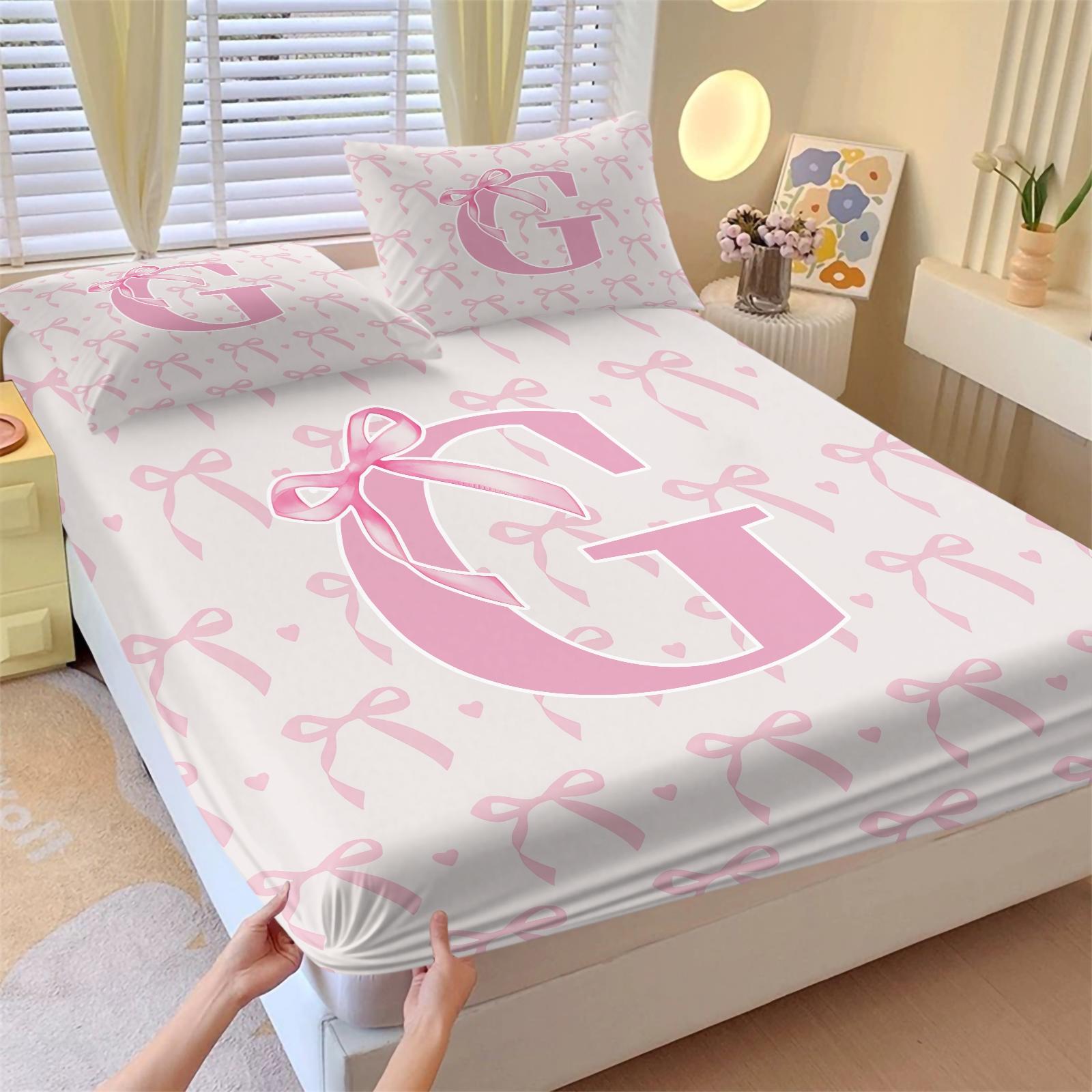 3Pcs Pink Bow Fitted Sheet Set, Custom Initial Sweet Print, Breathable Non-slip Fit, Ideal for Bedroom Dorm Home Decor