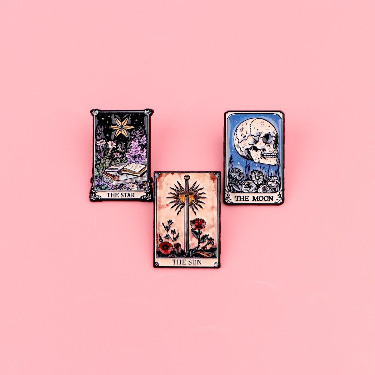 3pcs/set Cartoon Sun Star Flower Skull Brooch Drop Set Pins, Tarot Design Zinc Alloy Badges, Perfect Gift for Friends, Casual Style, All Seasons