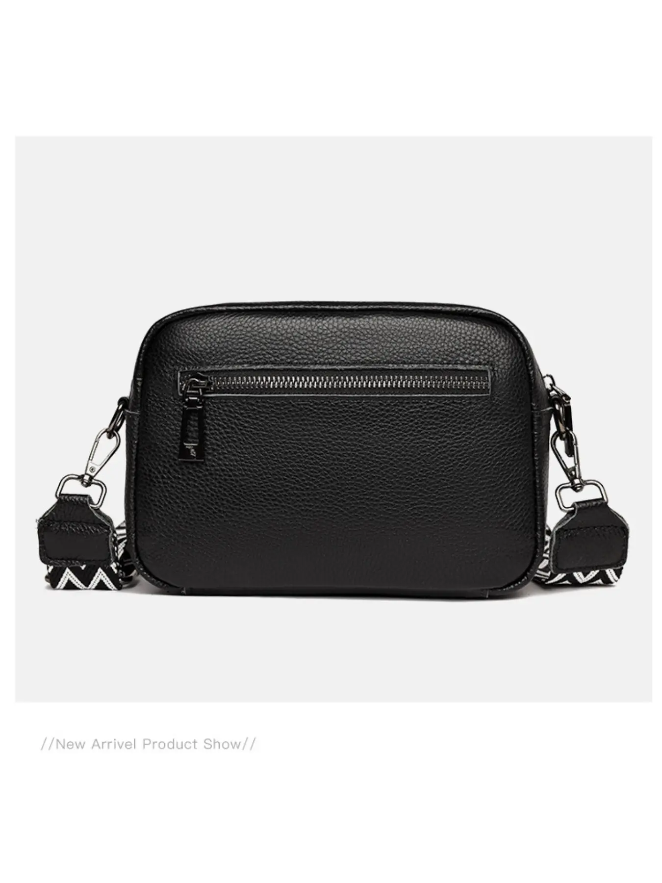 Women's Small Crossbody Bag, Casual Shoulder Bag, Quilted Leather Handbag, Guitar Strap, Fashionable and Practical Accessory