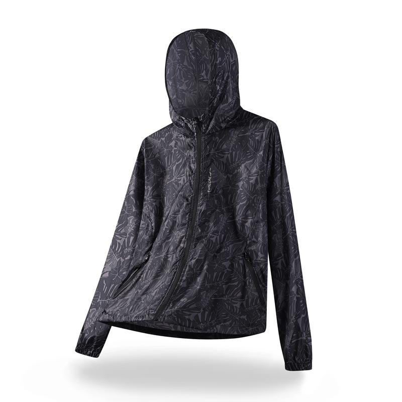 Summer Men's Casual Jacket, Zip Pocket Full-Zip Hooded Design, Maple Leaf Print, Lightweight Breathable, Sun Protection Jacket