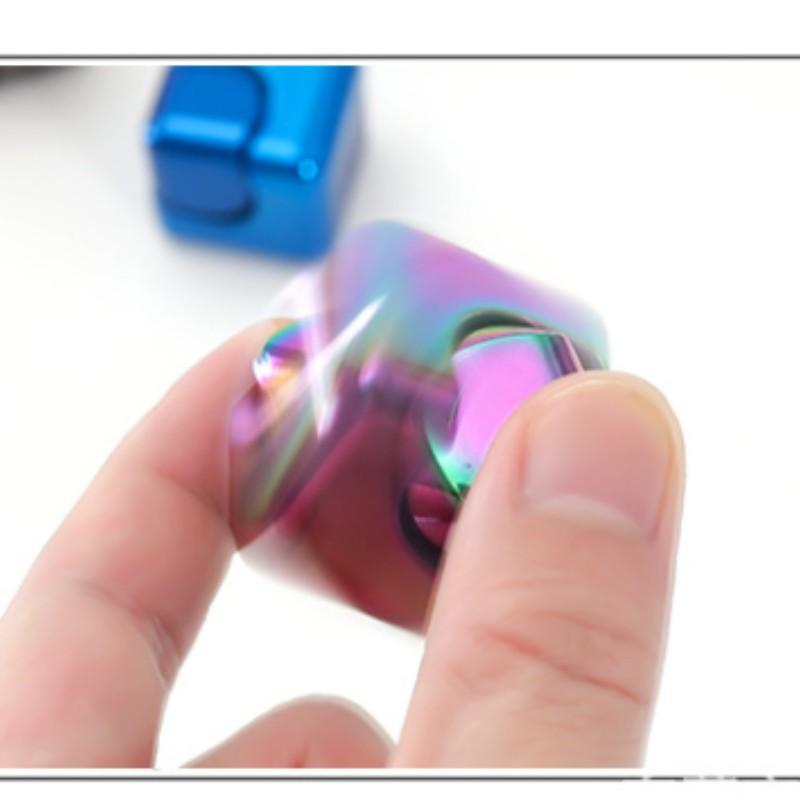 Alloy Spinning Rubik's Cube, Finger Spinner, Colorful Square Fidget Spinner, Cube Leisure Toys