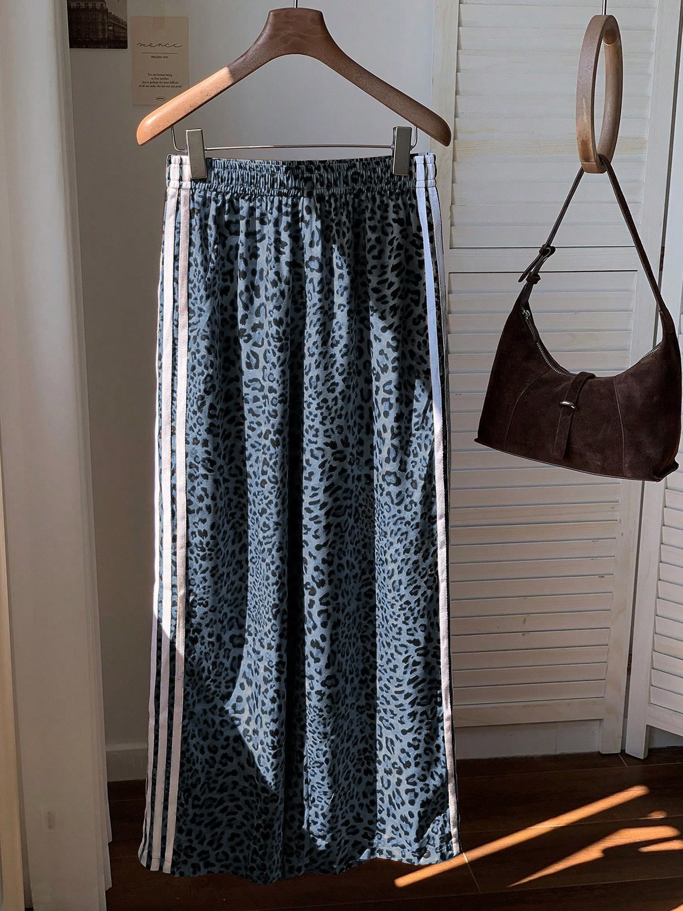 1 Piece Leopard Print Side Stripe Wide Leg Pants, Spring Summer Fall All-Season Wear, Elastic High Waist Loose Fit Trousers for Women, Y2K Streetwear, Casual Comfy Baggy Pants for Daily/Street Style, Casual Palazzo Pants, Casual Fashion Pants