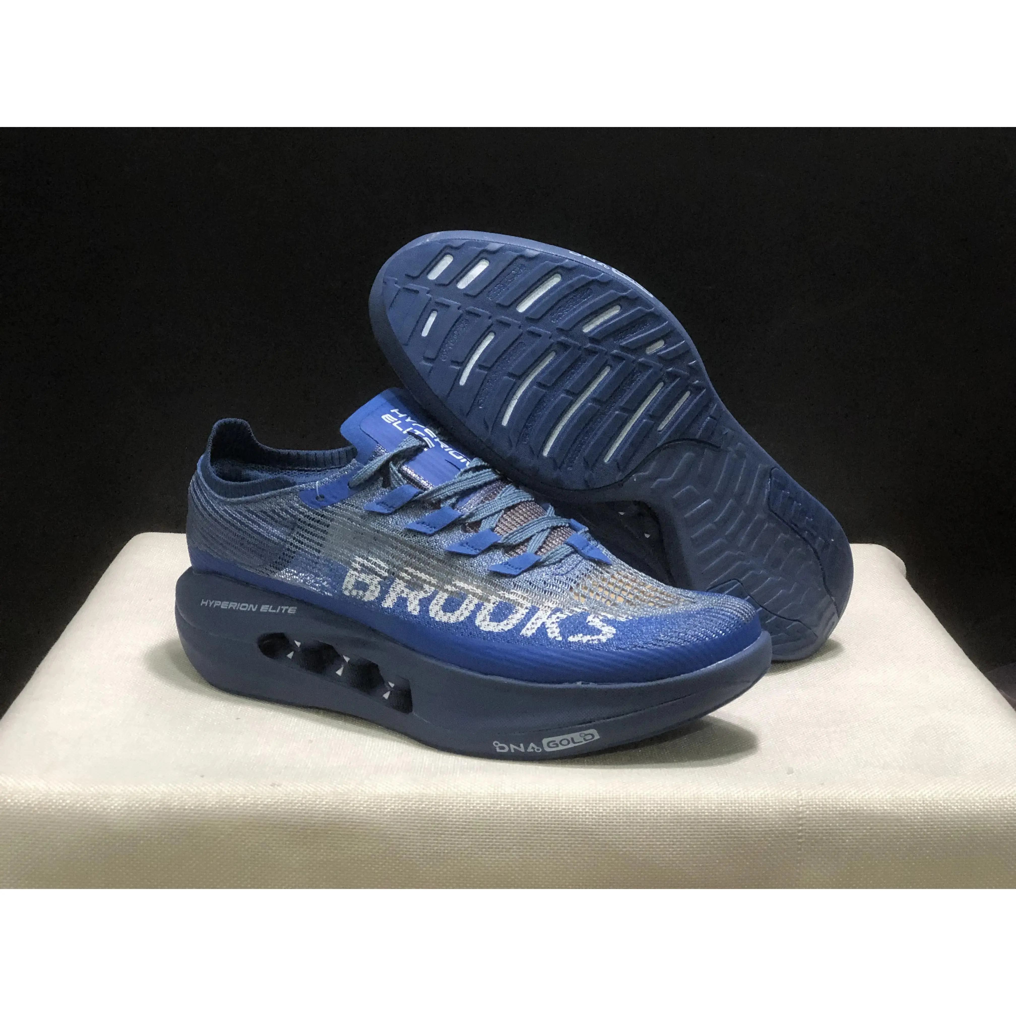 Hyperion Elite 5 Road Racing Shoe |   DNA Gold Cushion Knit Upper Professional Marathon Competition Sneaker