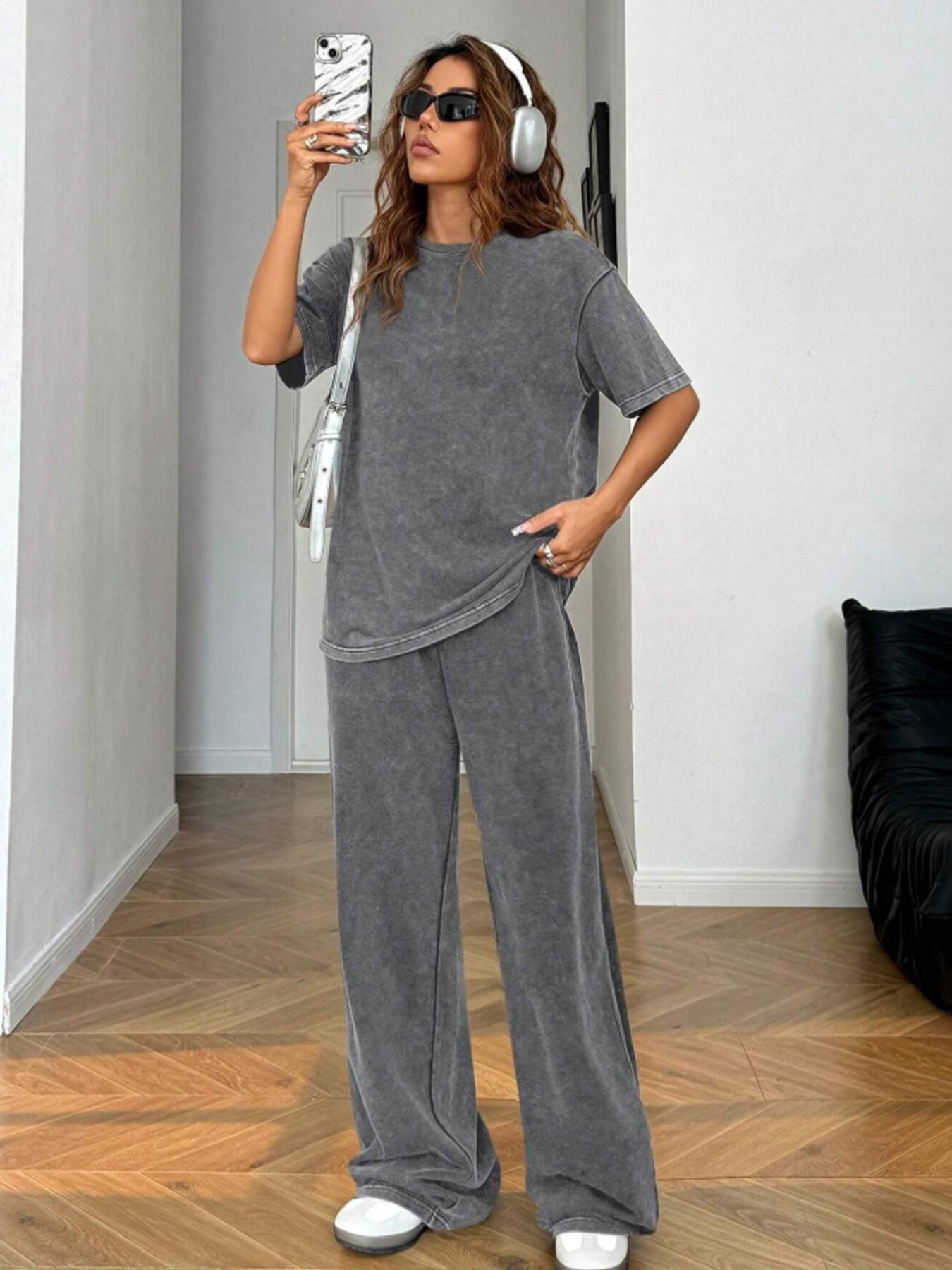Women's Casual Everyday Acid-Wash Vintage Street-Style Soft Cotton Two-Piece Set, Loose-Fit Round-Neck Short-Sleeve T-Shirt and Wide-Leg Pants Women's Casual Everyday Acid-Wash Vintage Street-Style Soft Cotton Two-Piece Set, Loose-Fit Round-Neck Short-Sleeve T-Shirt and Wide-Leg Pants
