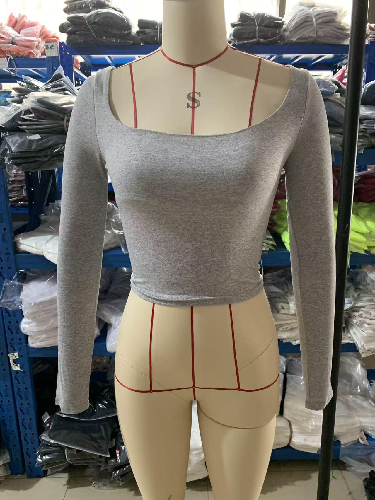 GGFL Women's 2025 Ins New Style Long Sleeve Crop Top, Solid Color Square Neck Slim Fit Base T-Shirt