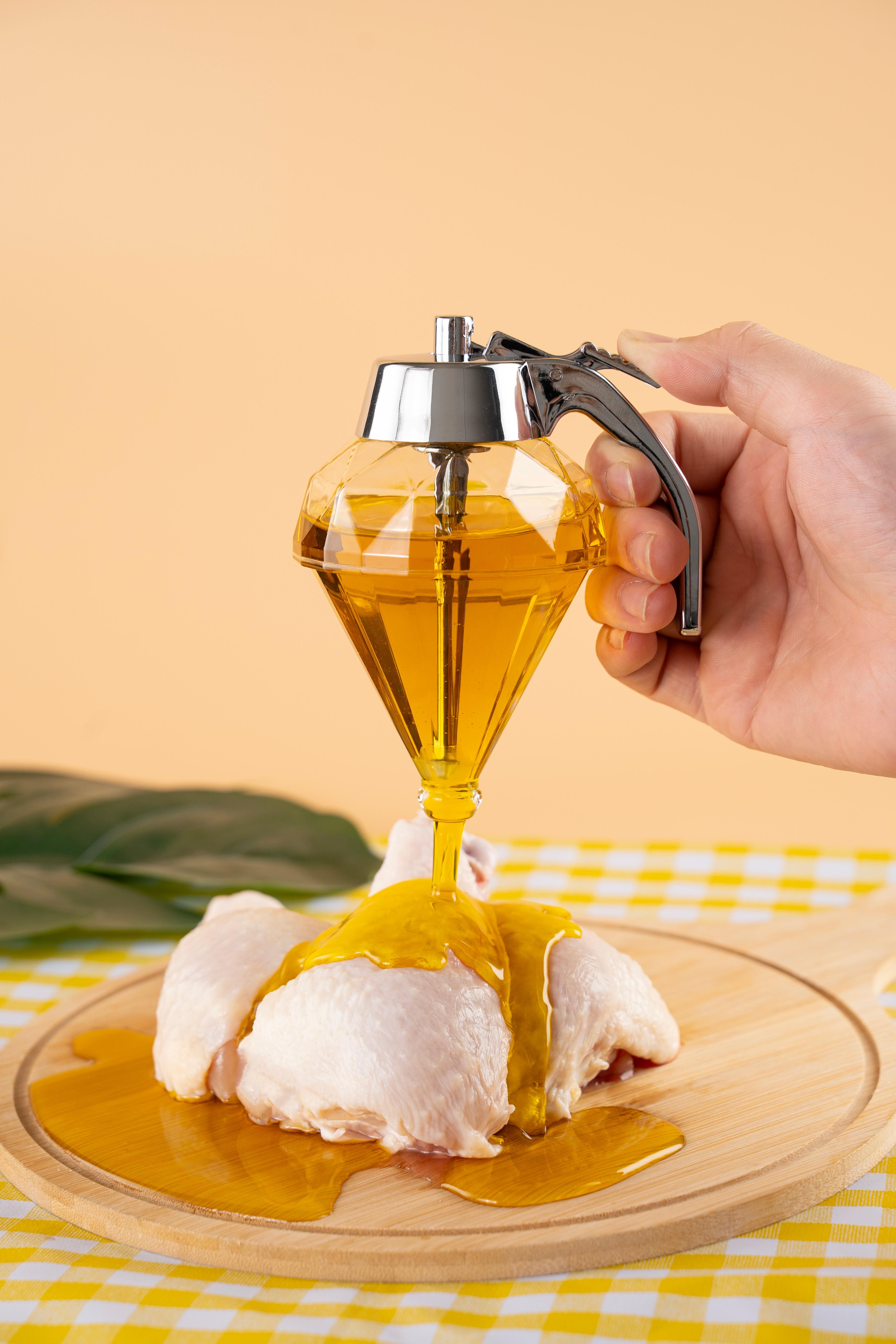 No Drip Honey Dispenser with Stand(Non-glass) - Honey and Syrup Storage Container - Suitable for Honey, Syrup, Jam - 8oz No Drip  Honey Storage Dispenser - Easy to Use