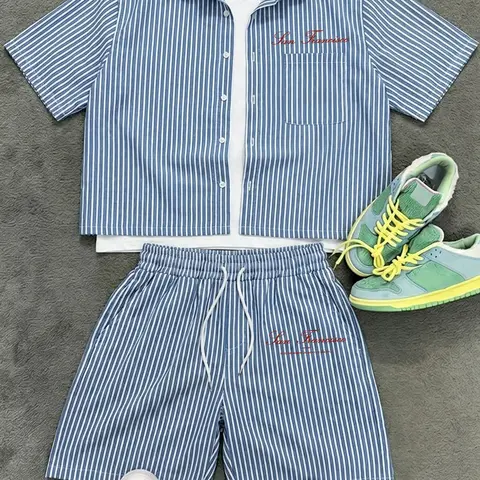 2-Piece Men's Blue and White Striped Classic Streetwear Set, Short-Sleeve Button-Down Shirt and Drawstring Shorts, for Daily, Vacation & Casual Wear, Clothing Sets