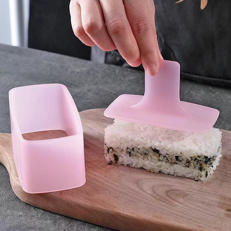 2pcs(a mold and a rice spoon) Non-Stick Spam Musubi Mold For Perfectly Shaped Sushi Rice Balls And Onigiri Press Mold for restaurant kitchen