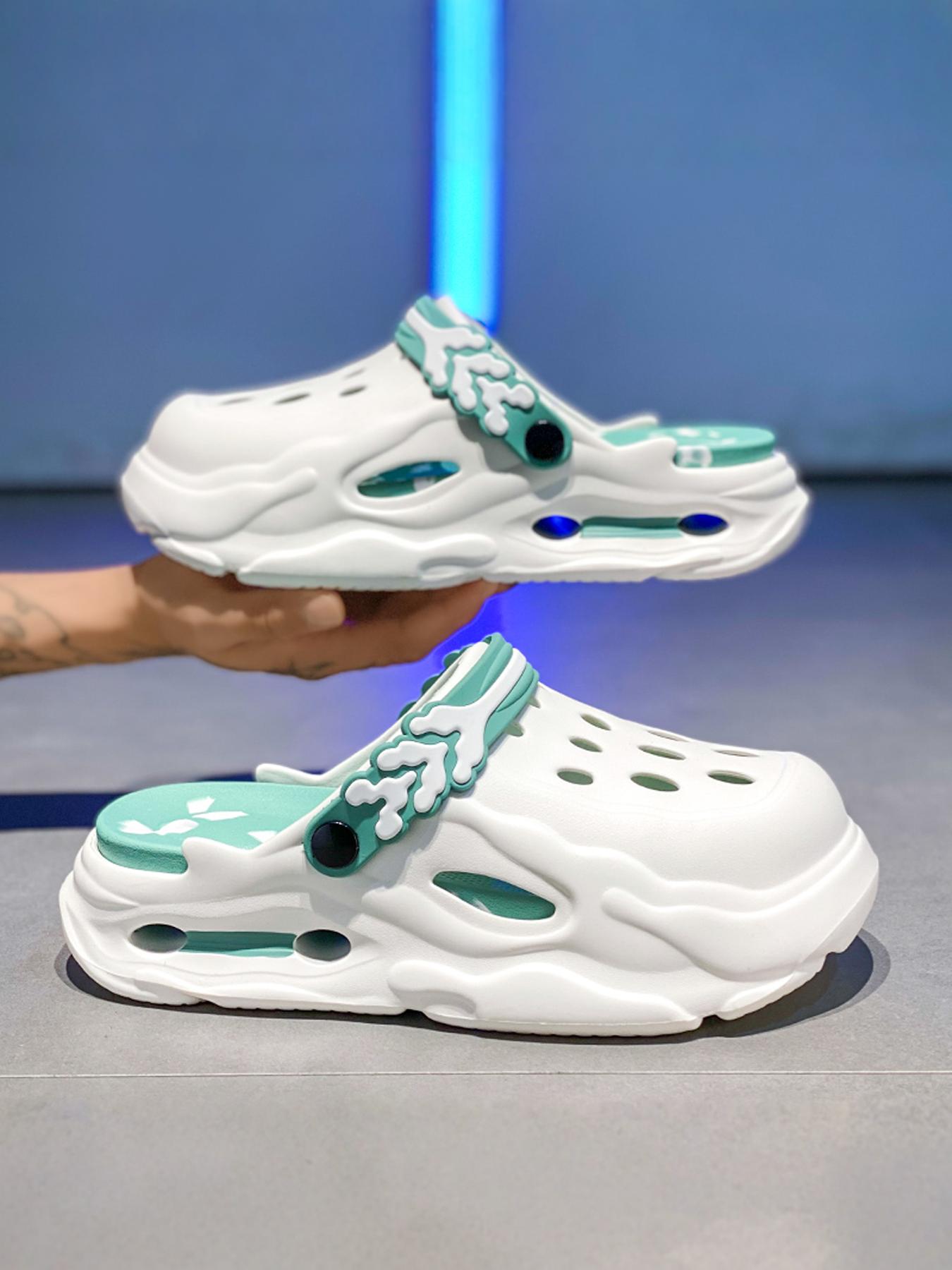 Men's Colorblock Hollow Out Design Clogs, Casual Comfortable Breathable Non-slip Clogs, Fashionable Slippers for Indoor & Outdoor Wear, Breathable Lightweight Clogs