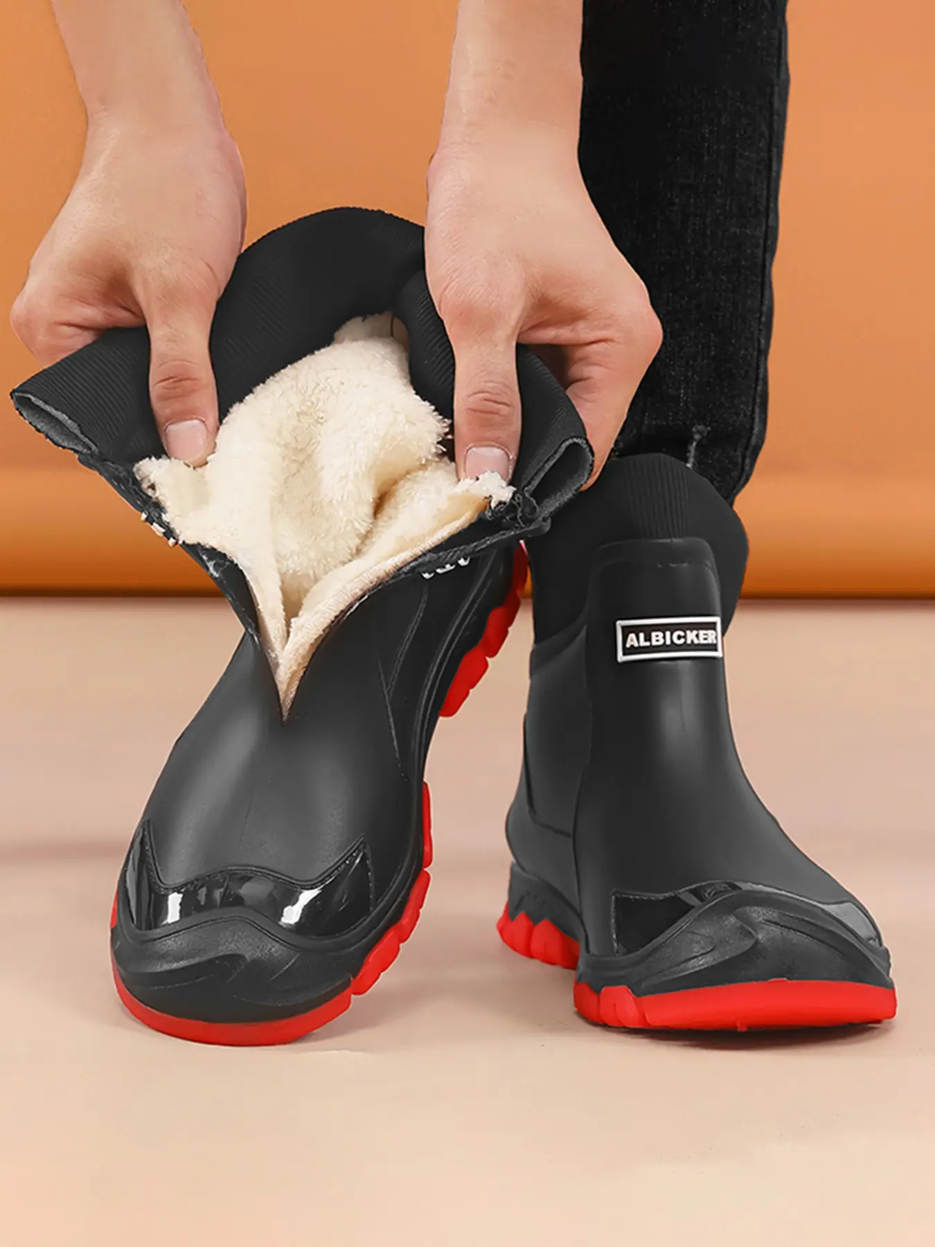 2026 New Couple Warm Rain Boots, Waterproof Ankle Boots, Anti-Slip Chunky Platform Ankle Boots with Rubber Soles, Sizes 36-46, Fashion Trendy Footwear for Women and Men, Suitable for Daily Commuting and Outdoor Fishing