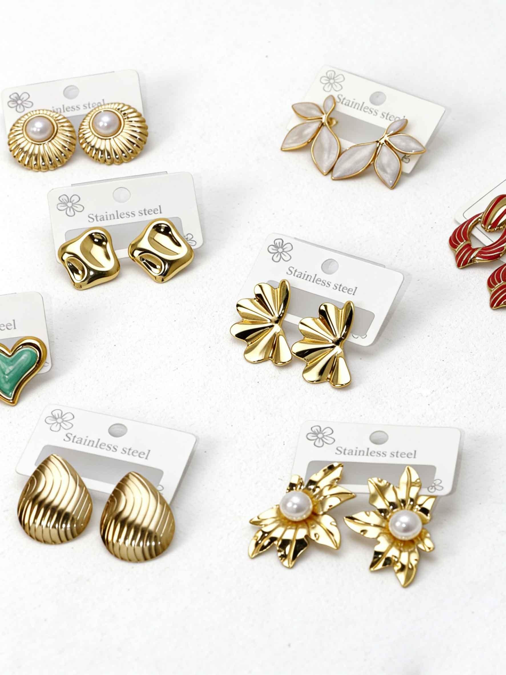 18K Gold Plated Stainless Steel Stud Earrings for Women, Hypoallergenic Non Tarnish Waterproof Teardrop Pearl Heart Geometric Statement Fashion Jewelry