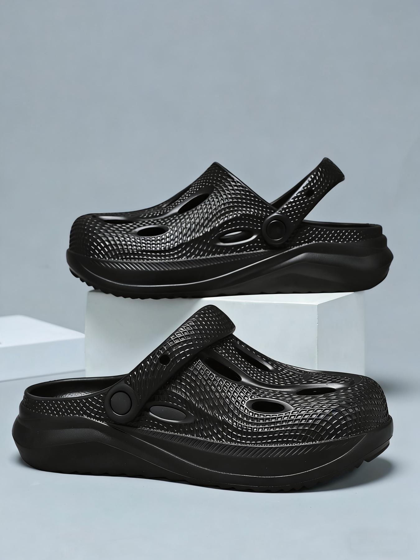 New Summer Style for Men, Casual Clogs for Students, Ultra-light, Soft and Elastic, Breathable, Dual-use for Beach and Bathroom, Wear-resistant, Non-slip, Two-way Wearable Closed-toe Sandals