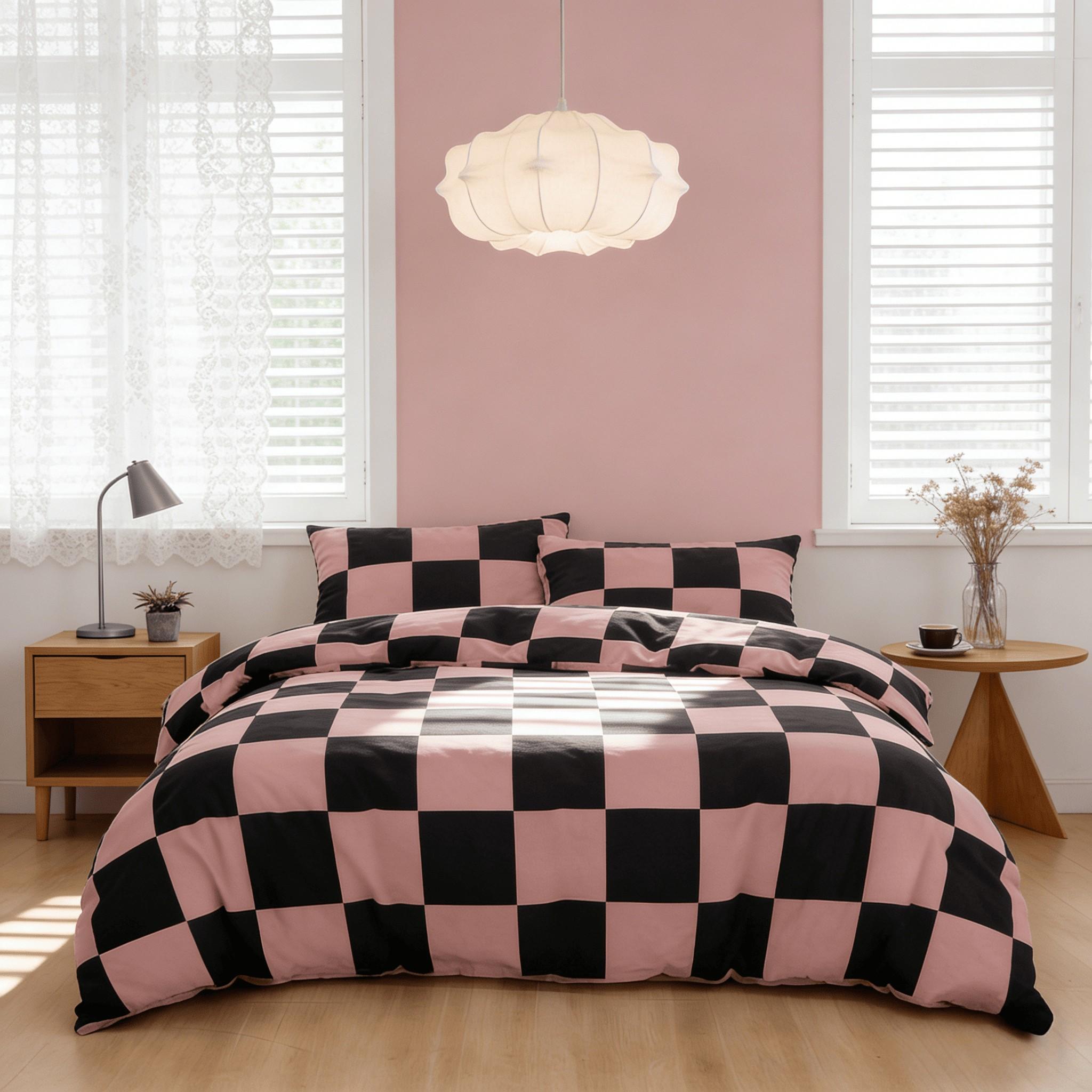 3-Piece Pink & Grey Checkerboard Geometric Digital Print Duvet Cover Set, Includes 1 Duvet Cover and 2 Pillowcases (Without Insert), Soft & Breathable Fabric, Ideal Gift, Ensures Comfortable Sleep.