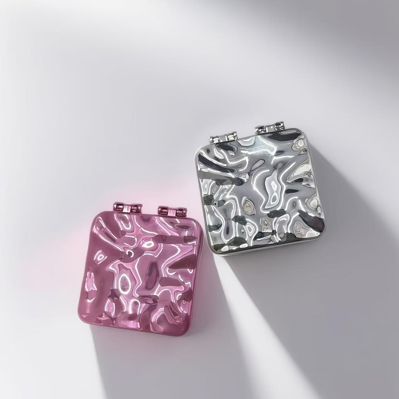 Double-Sided Electroplated Wave Texture Folding Mirror, High-Definition, No Distortion, Mini Size, Pocket or Bag Fit, Perfect Gift