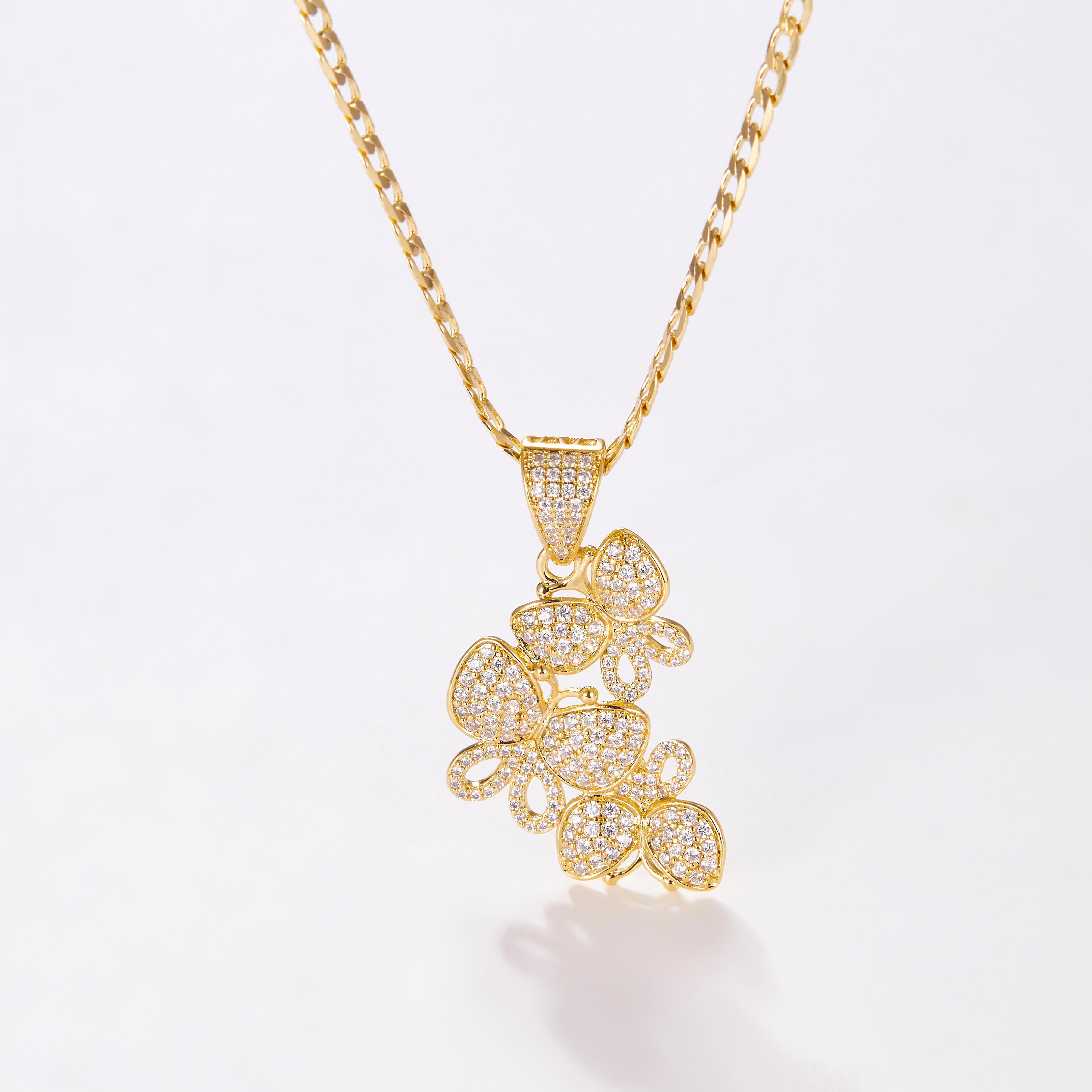 (CN081)Butterfly Cubic Zirconia Pendant Necklace (45CM）