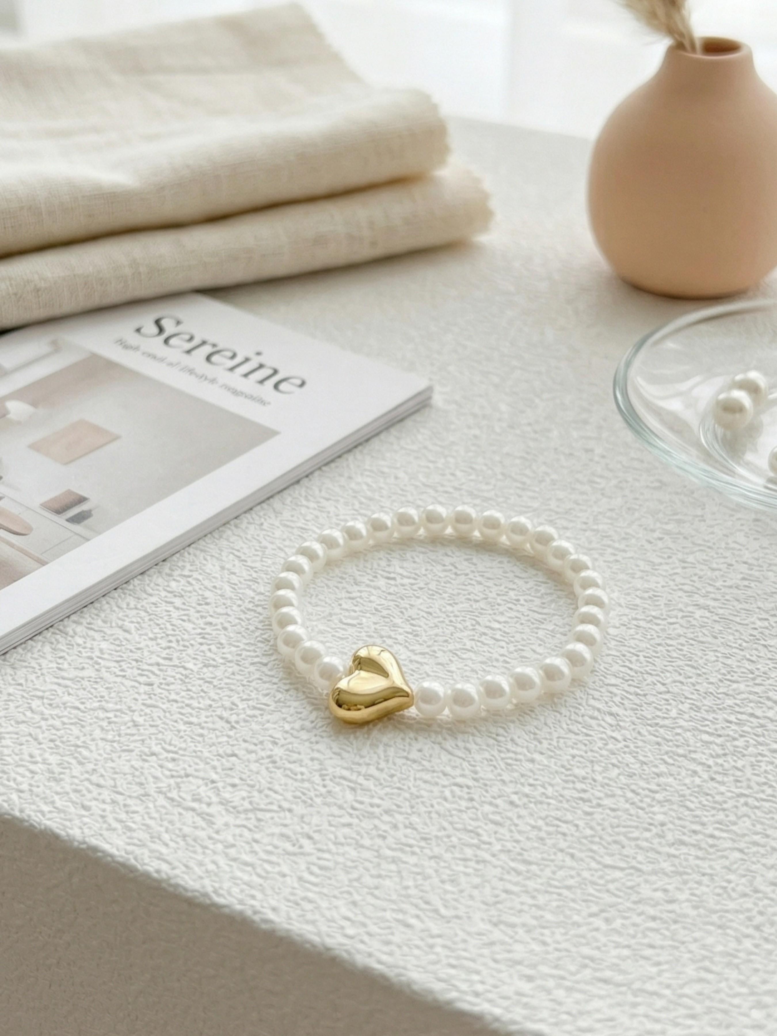 Elegant French Pearl Bracelet, Heart Pendant, Single Gift Box, Boho Style, Polyamide Material, All Seasons Accessory