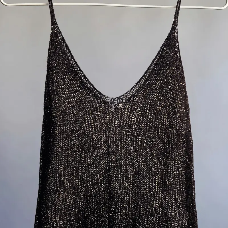 Sequin-Embellished Cutout Cami, V-Neck Sleeveless Top, Casual and Elegant Style, Summer Beachwear