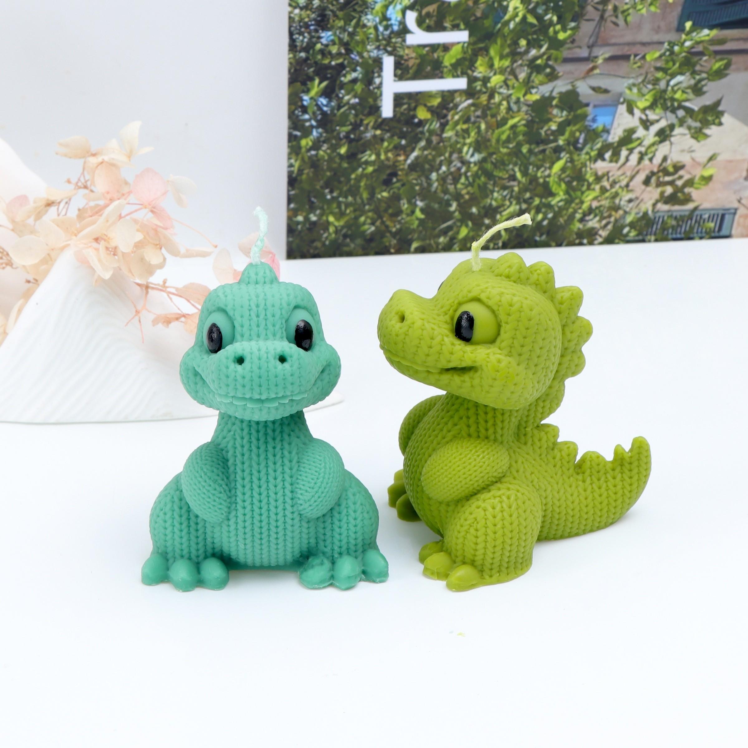 3D Knitted Dinosaur Silicone Mold, Reusable Cute Dinosaur Candle Mold for DIY Aromatherapy Candle, Soap, Resin, Plaster, Handmade Craft Home Decor