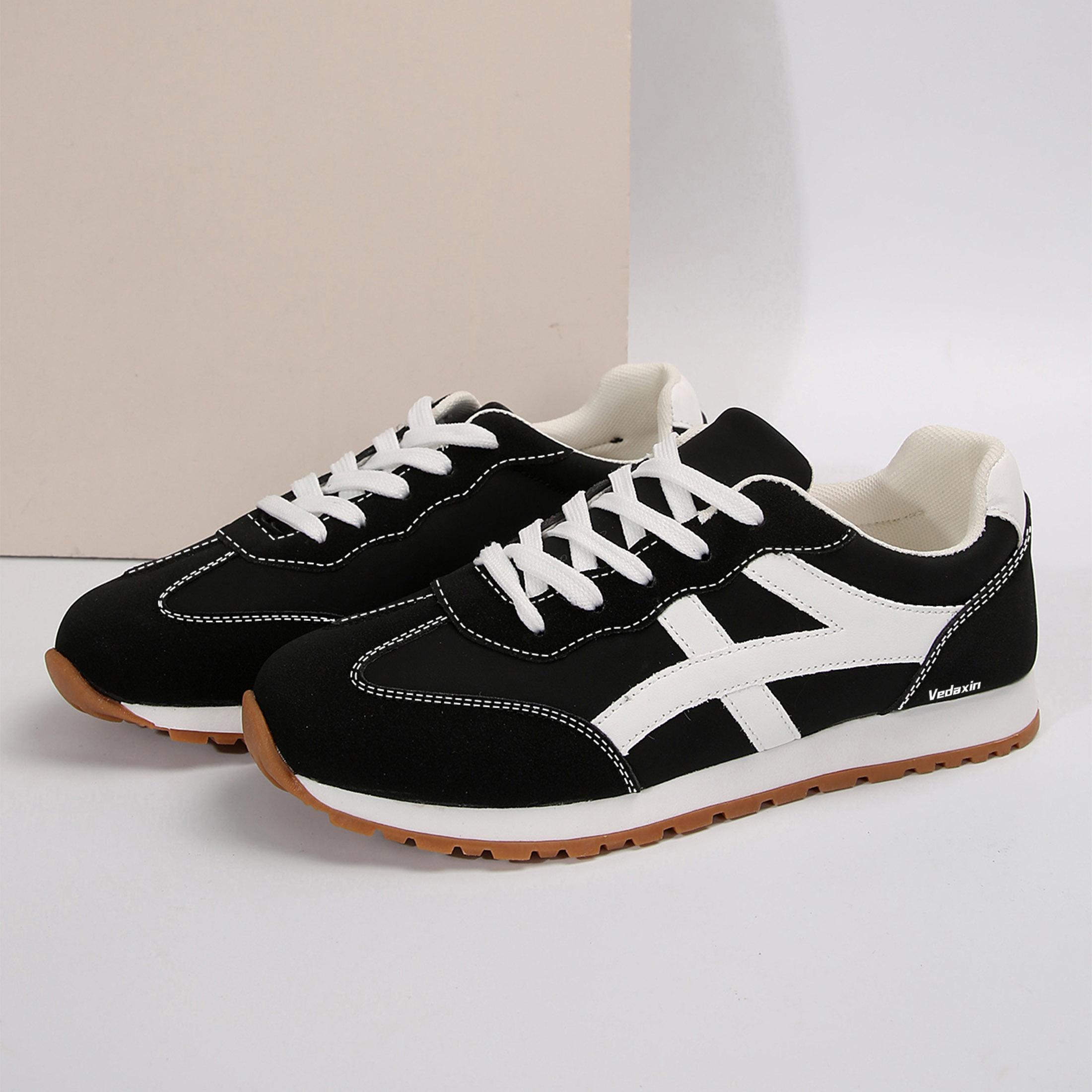 Wide Toe Sneakers for Women Breathable Fabric Suede Upper Non-Slip PU TPR Outsole Walking Shoes Tennis Running Fashion Sneakers Springfresh