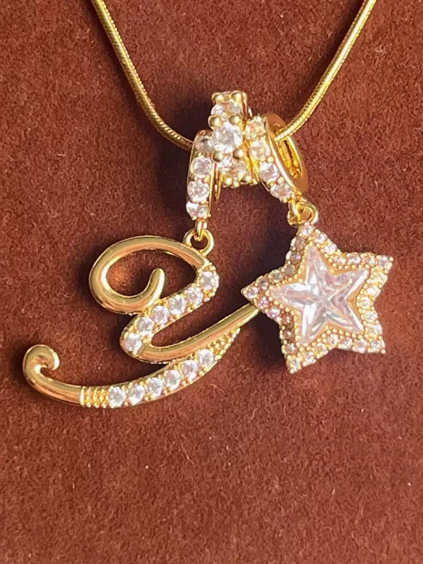 Elegant Sweet 26 Letter Zirconia Star Pendant Necklace, Necklace Initial, High End Necklace, Perfect Gift for Mom Or Girlfriend for Valentine's Day, Mother's Day & Birthdays, Personalized Jewelry Gift