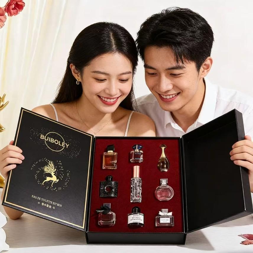 Mini Perfume Gift Set for Women, 9 Bottles Birthday & Valentine's Day Present, Long-Lasting Fragrance, Light Scent, Ideal for Lovers