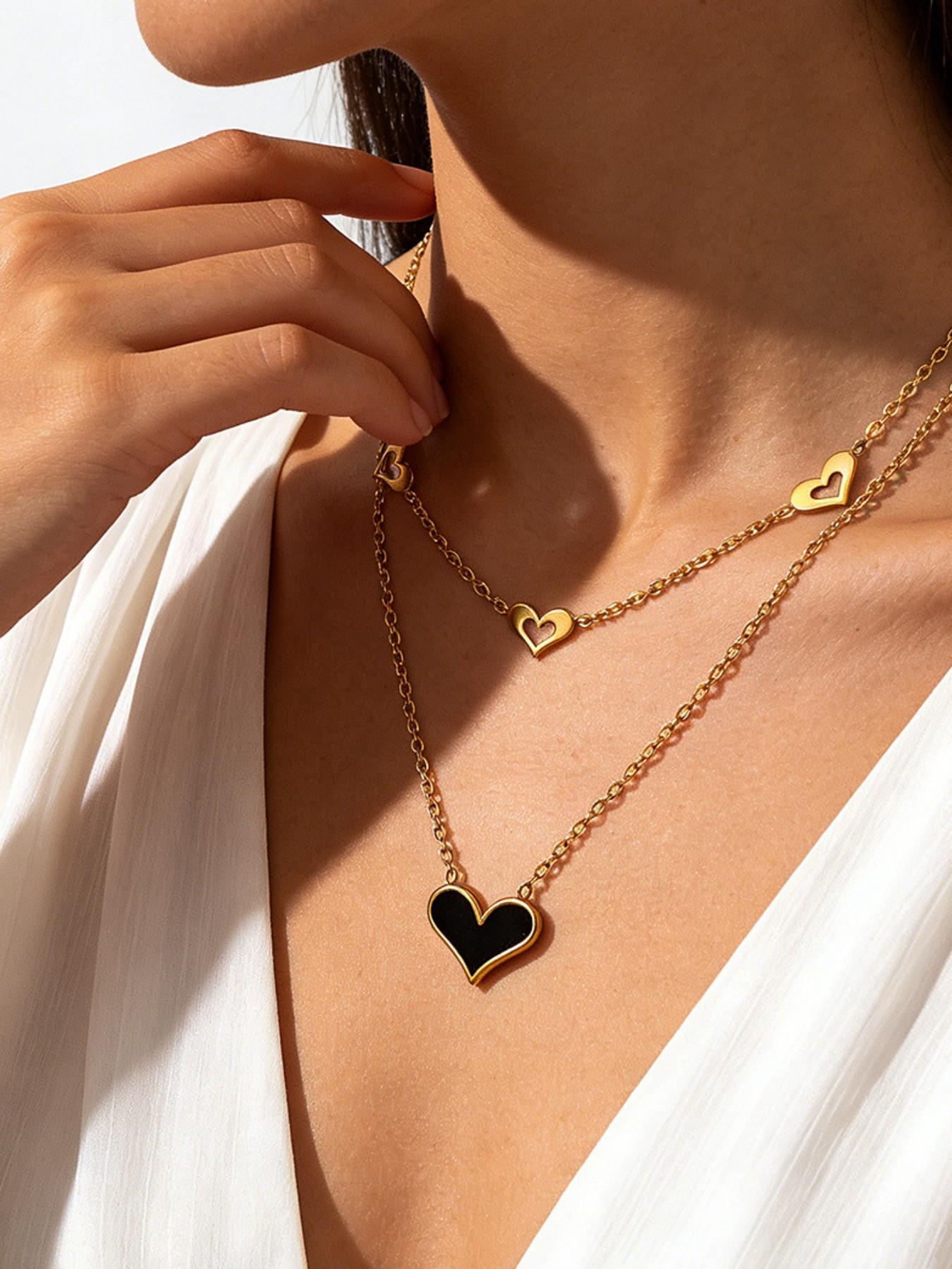 Titanium Steel Double Layer Heart Necklace for Women, Elegant Lockbone Chain, Sparkle Decor, Perfect for Parties and Daily Wear