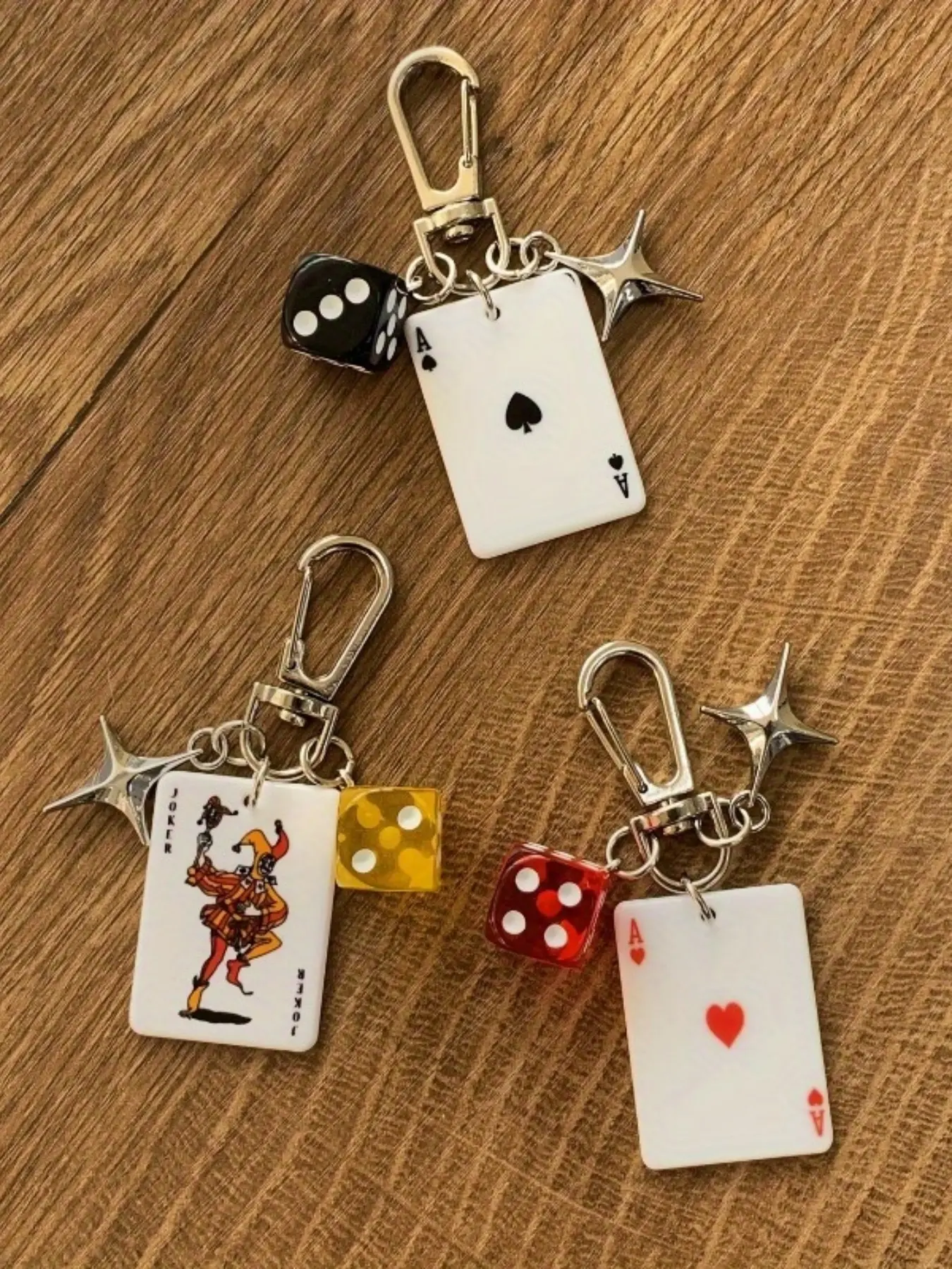 3 pieces per set