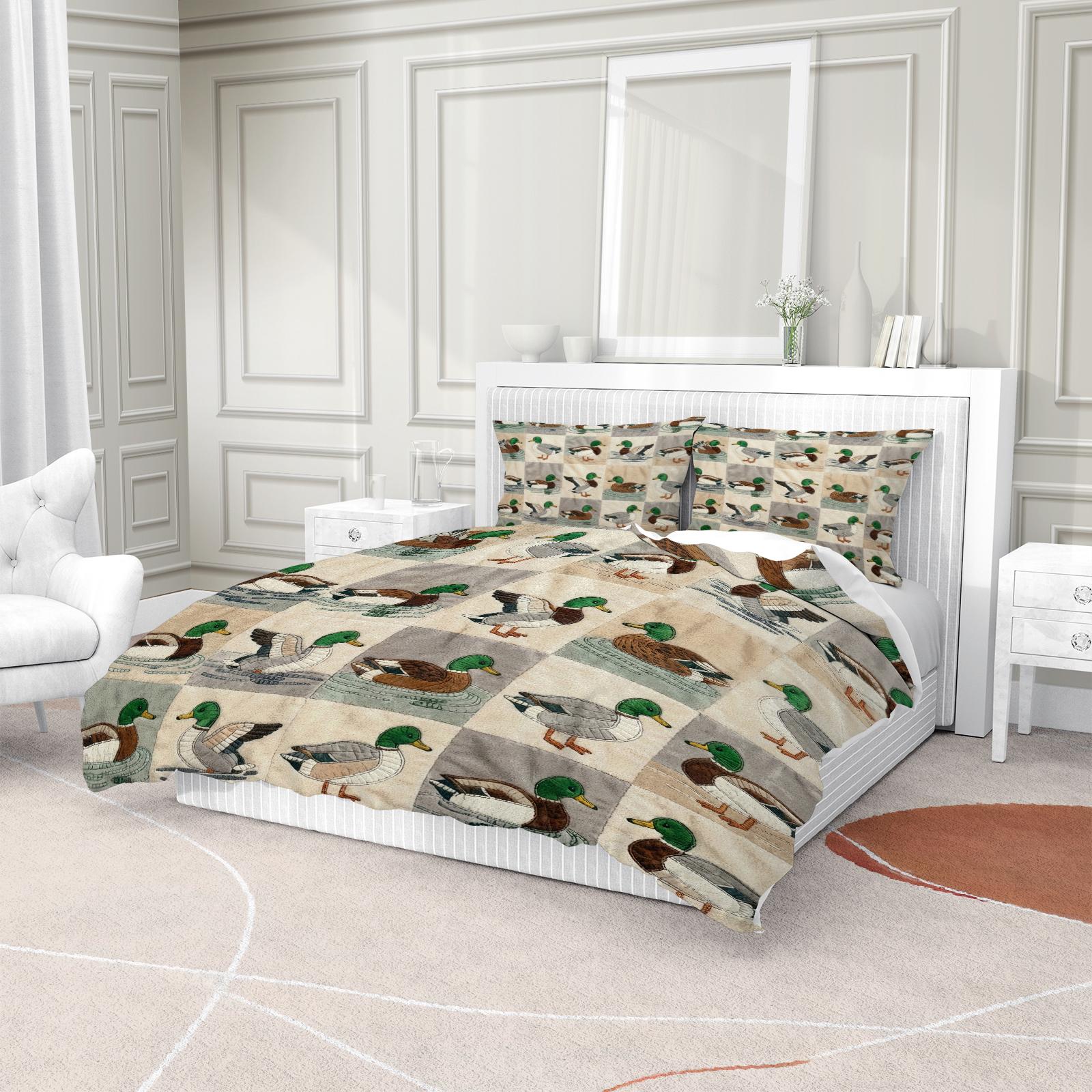 Duck Pattern Printed Bedding Set, Duck Pattern Duvet Set, Duck Design Bedding, Perfect for Adult Bedroom Decor, Includes 1 Fitted Sheet and 1 or 2 Pillowcases, No Core Included