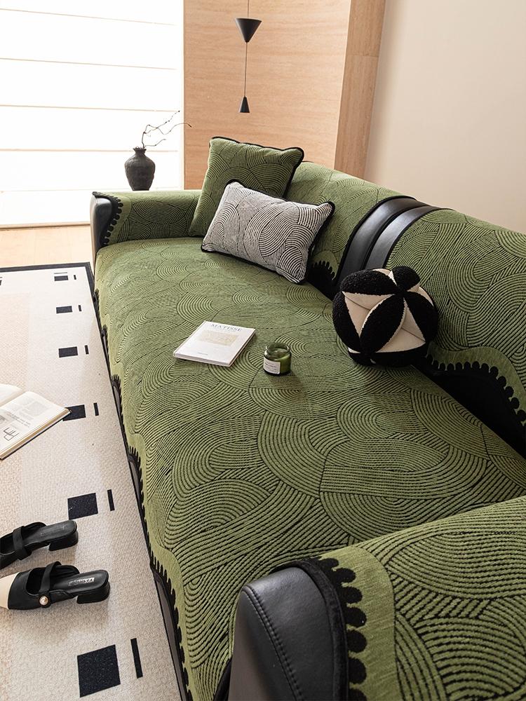 Vintage Style Chenille Sofa Pad, Cat Scratch Proof Sofa Protector, All-Season, Suitable for Living Room, Bedroom, Office, 100% Polyester Fiber