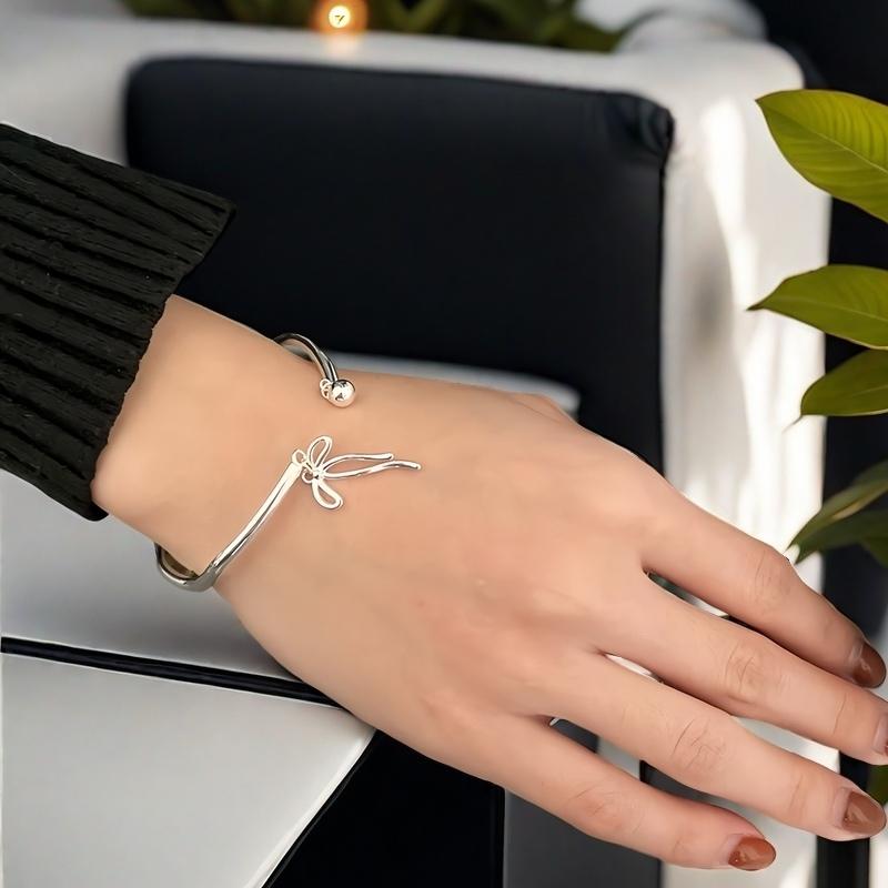 Full Silver s999 bangle Sterling Silver bangle Ladies Open bangle can be freely adjusted size to send girlfriend birthday holiday gift Silver weight 16 g /0.56 oz