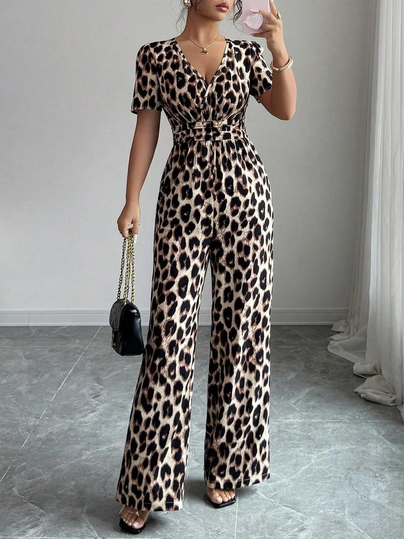 Women's Leopard Print V-Neck Jumpsuit Y2K, Waist Cinched Pleated Design, Wide Leg, Comfortable Fitted Fabric, Perfect for Dates and Outings