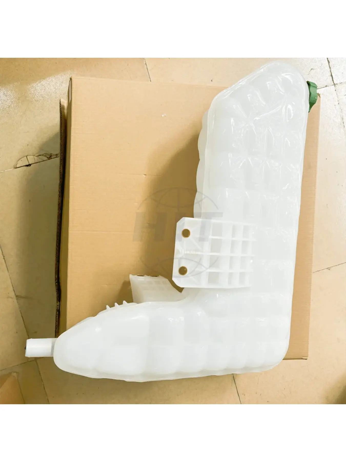 Excavator E323GC E320GC 554-9412 5549412 Direct Cooling Auxiliary Water tank