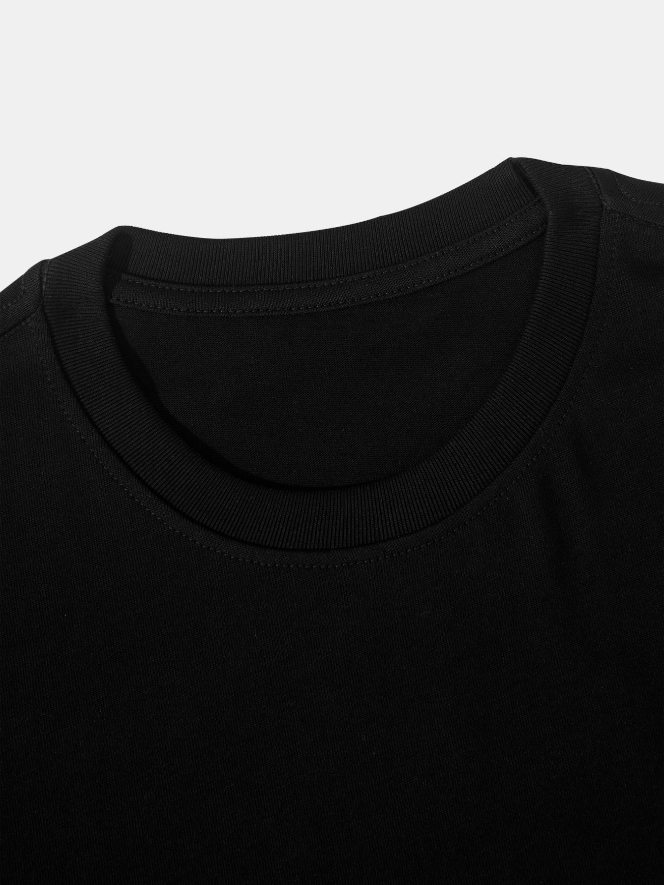 Racing Skull Print T-Shirt, Streetwear Style, Men's & Women's Casual Tee, Five Sizes Available, Versatile Fashion for Various Occasions