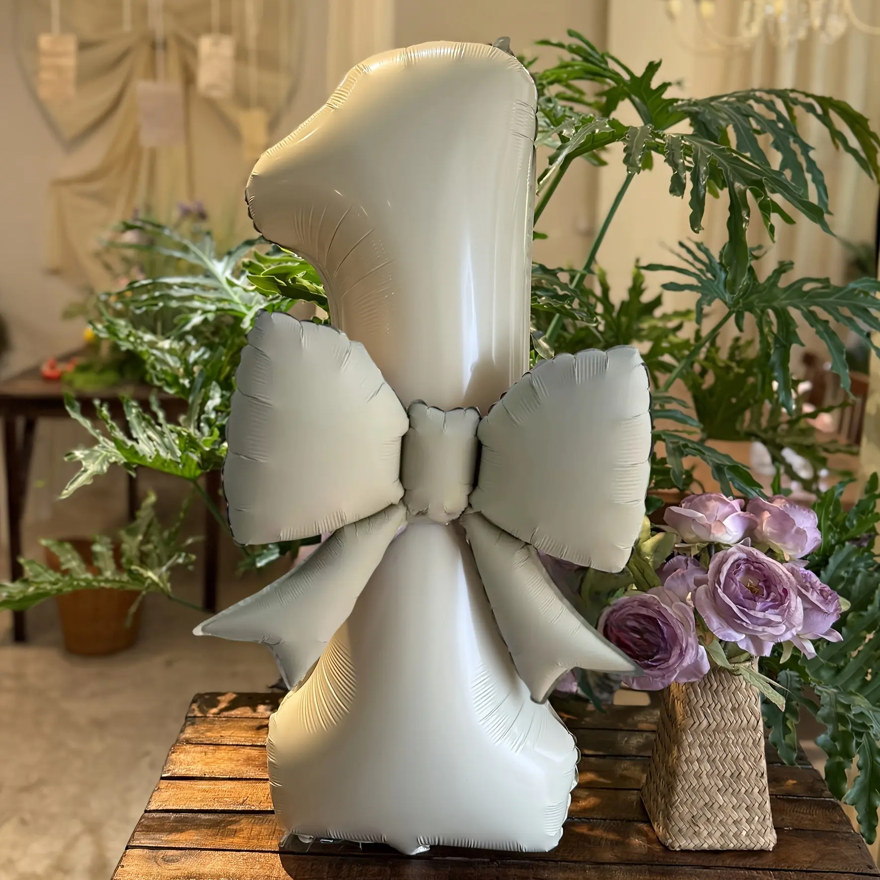 2 piece set, cream digital Balloon with Bow aluminum film balloon (contains 1 number +1 bow) Perfect for birthday parties, weddings, anniversary celebrations, holiday decoration background wall and outdoor events Balloon Decorations