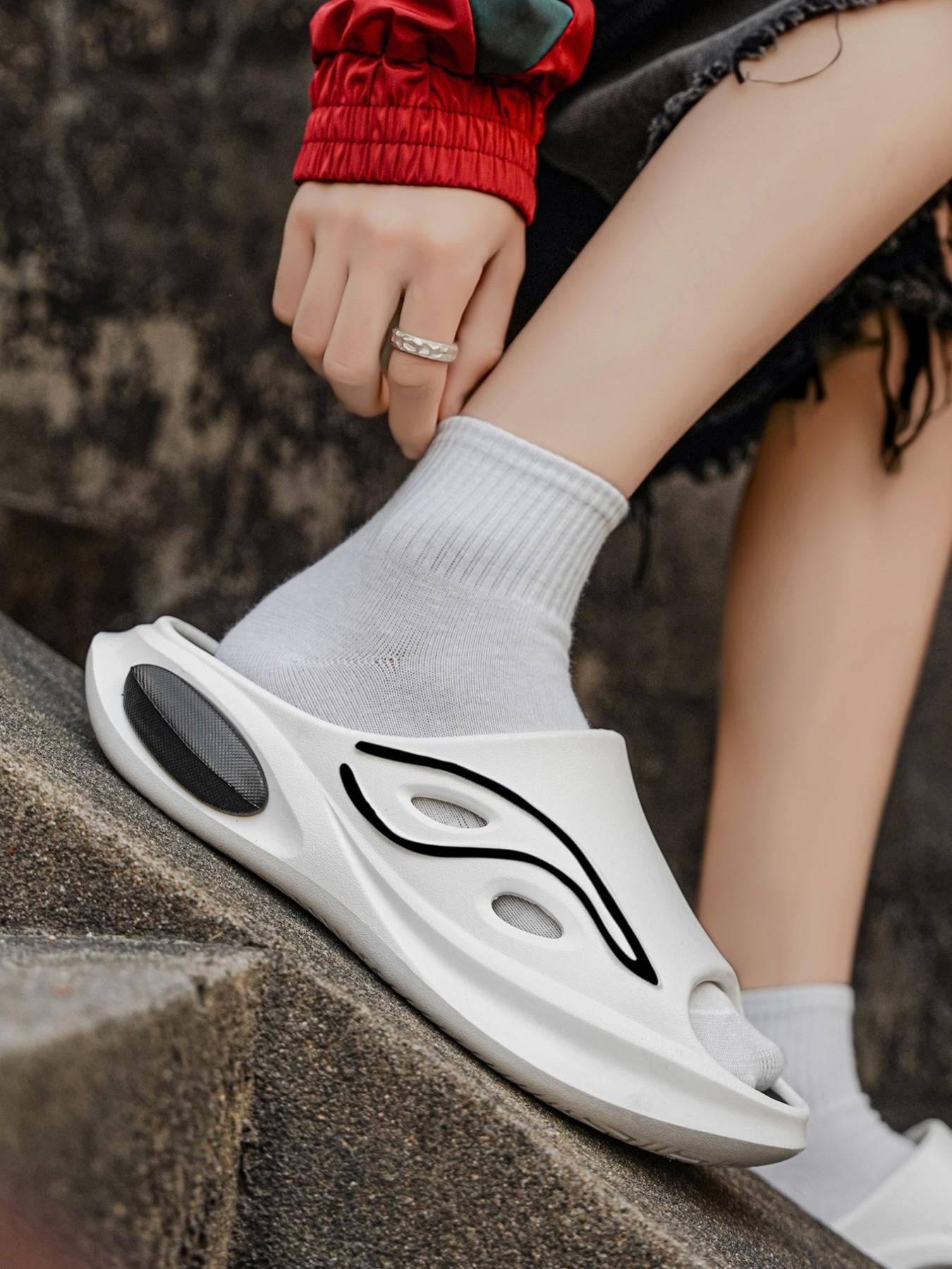 Men's Coconut Sandals, Summer Outdoor Anti-Slip Breathable Sports Shoes, Indoor Bathroom Beach Slippers, New Paint Series, Dual Sizes