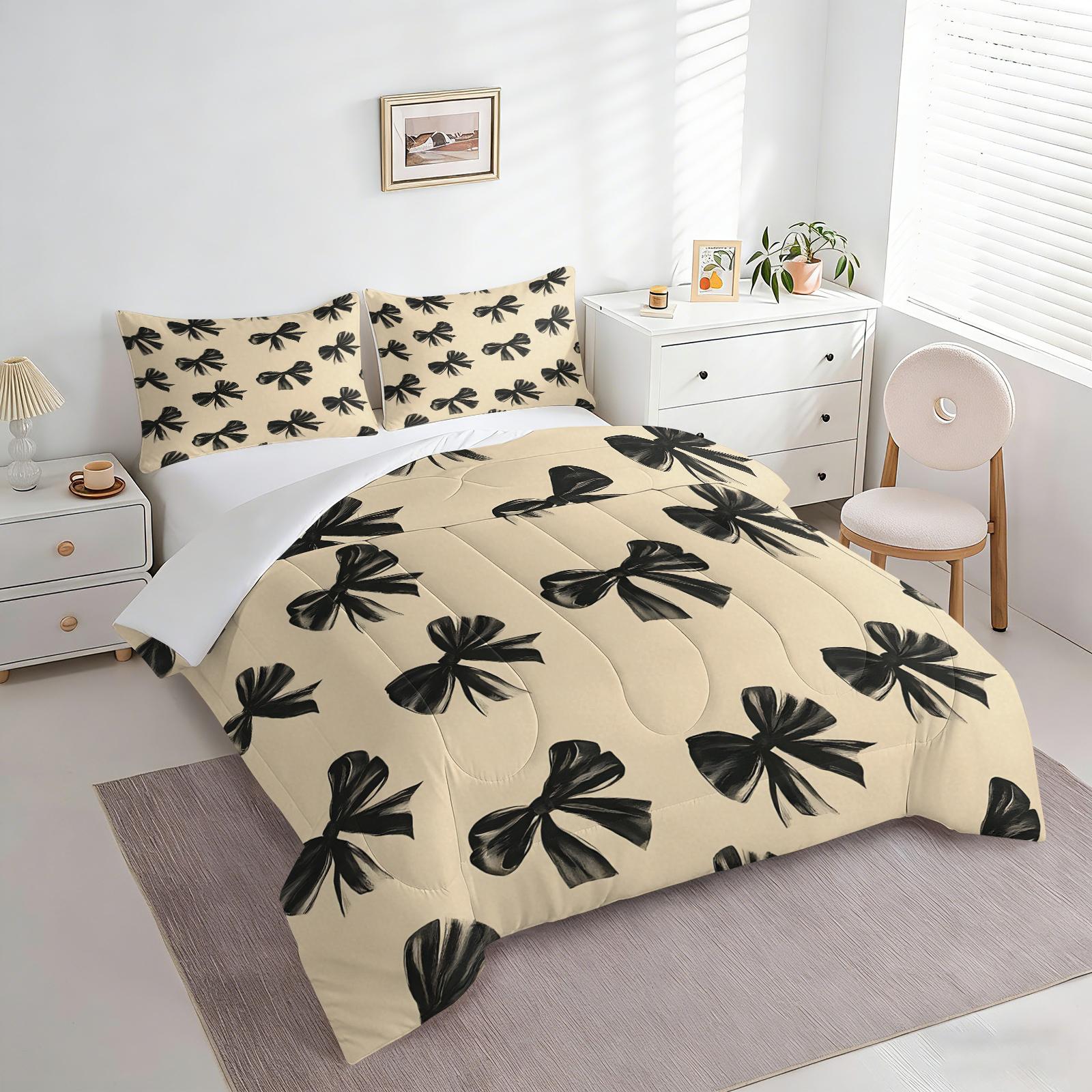 2/3Pcs Black Bow Print Comforter Set, Soft Microfiber Bedding Set with Pillowcases, Coquette Aesthetic Quilt, All Season Lightweight Digital Printed Bed Set for Girls Teens Bedroom Decor
