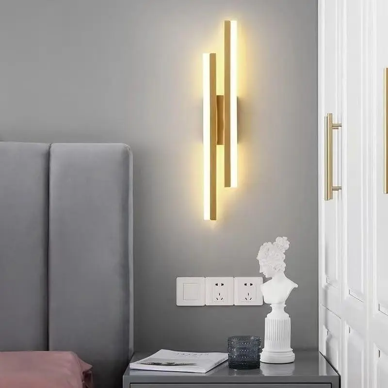 2-pack/single LED wall light, rechargeable, black/gold finish – three-colour light – with remote control/dimmable – wireless installation, suitable for bedroom headboards, feature walls and indoor corridors; indoor wall lighting; Adjustable Leds