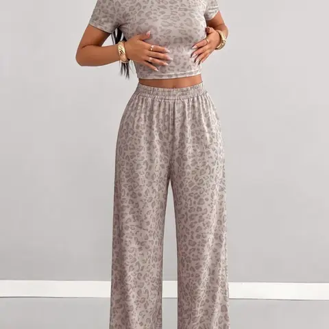Slim Fit Loungewear/Streetwear/Y2K Leopard Print Short Sleeve Crop Top Elastic High Waist Wide Leg Pants Two Piece Outfit Set, Casual Everyday Set, For Women Trendy Casual Daily Wear