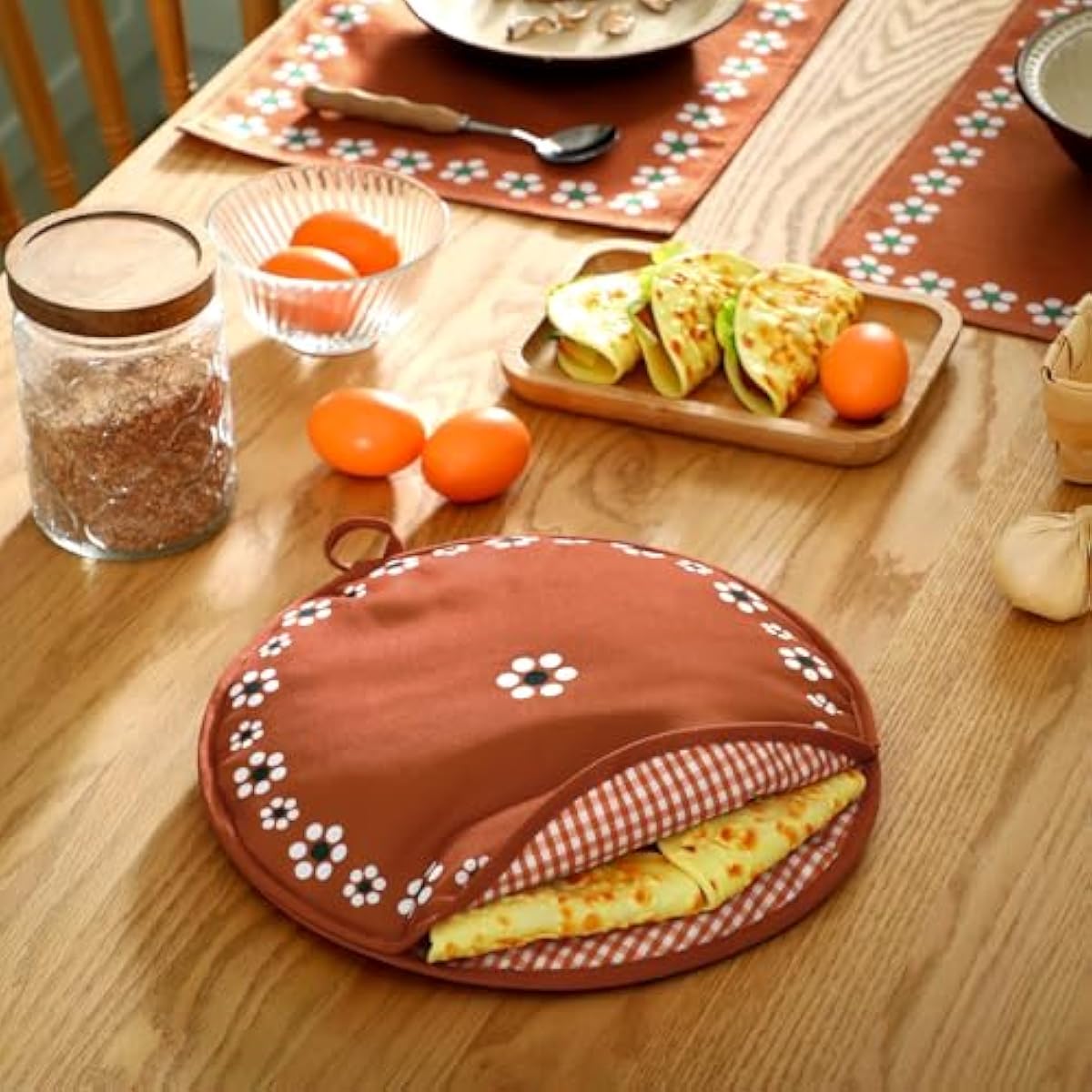 Fiesta Print Insulated Soft Fabric Microwave Tortilla Warmer Pouch, Heat-Retention Reusable Food Keeper Bag, Kitchen Accessory for Family Dinners & Home Cooking Parties