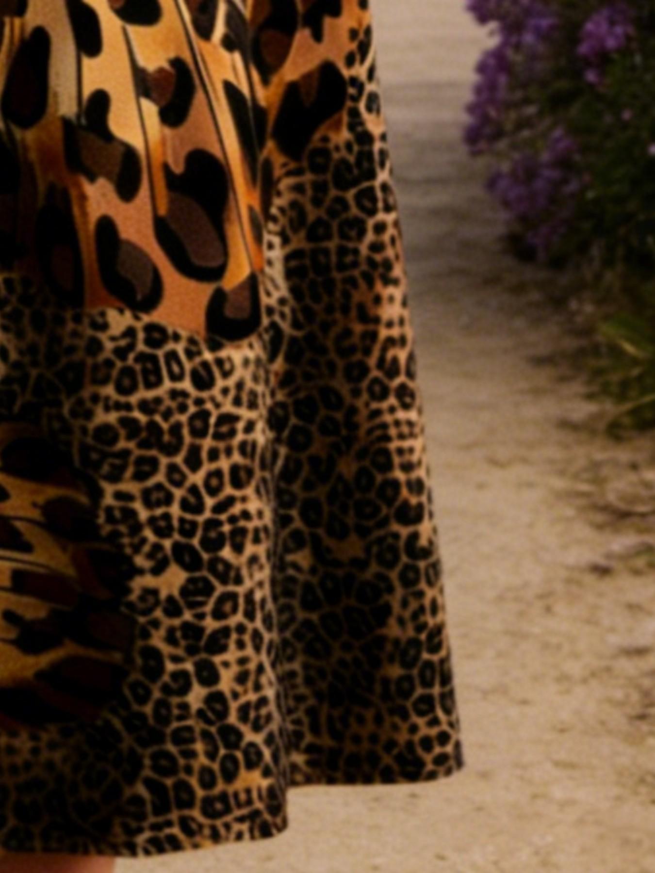 Tropical Leopard Print Sleeveless Dress, Summer Beach Vacation Essential, Perfect for Sand and Sun, Stylish and Comfortable