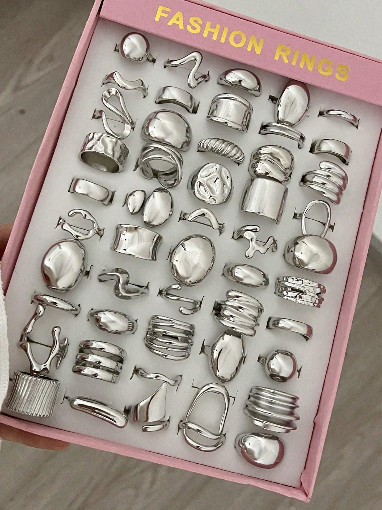 Women's Fashion Ring Set Silver Color Irregular Smooth Geometric Liquid Rings Exaggerated Old Money Style Stackable Wide Bands Dainty Stacking Rings