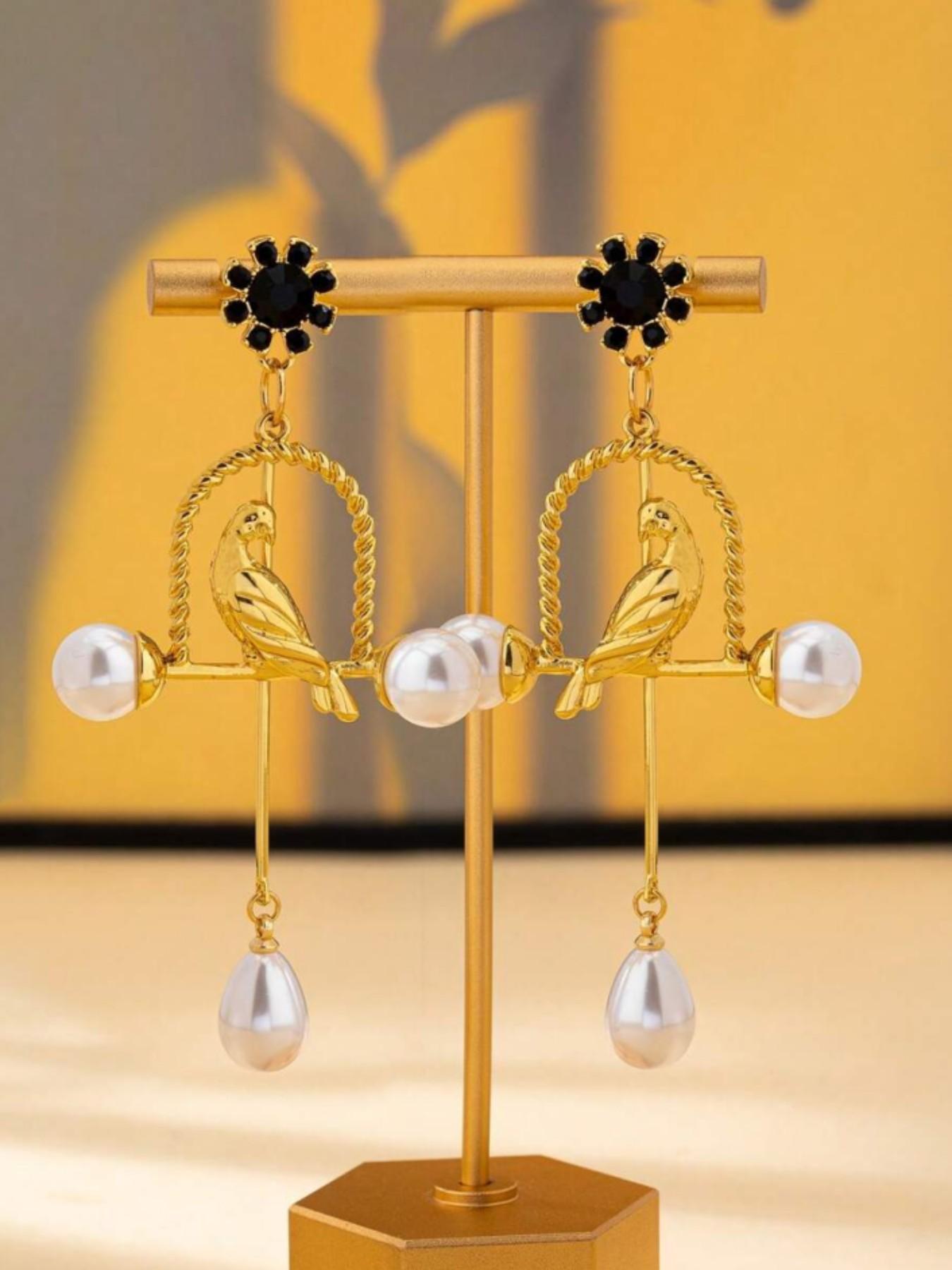 Vintage Long Courtly Feng Shui Bird Artificial Pearl Earrings, Unique Antique Style, Elegant Fashion Jewelry for Women, Party Gift Accessory