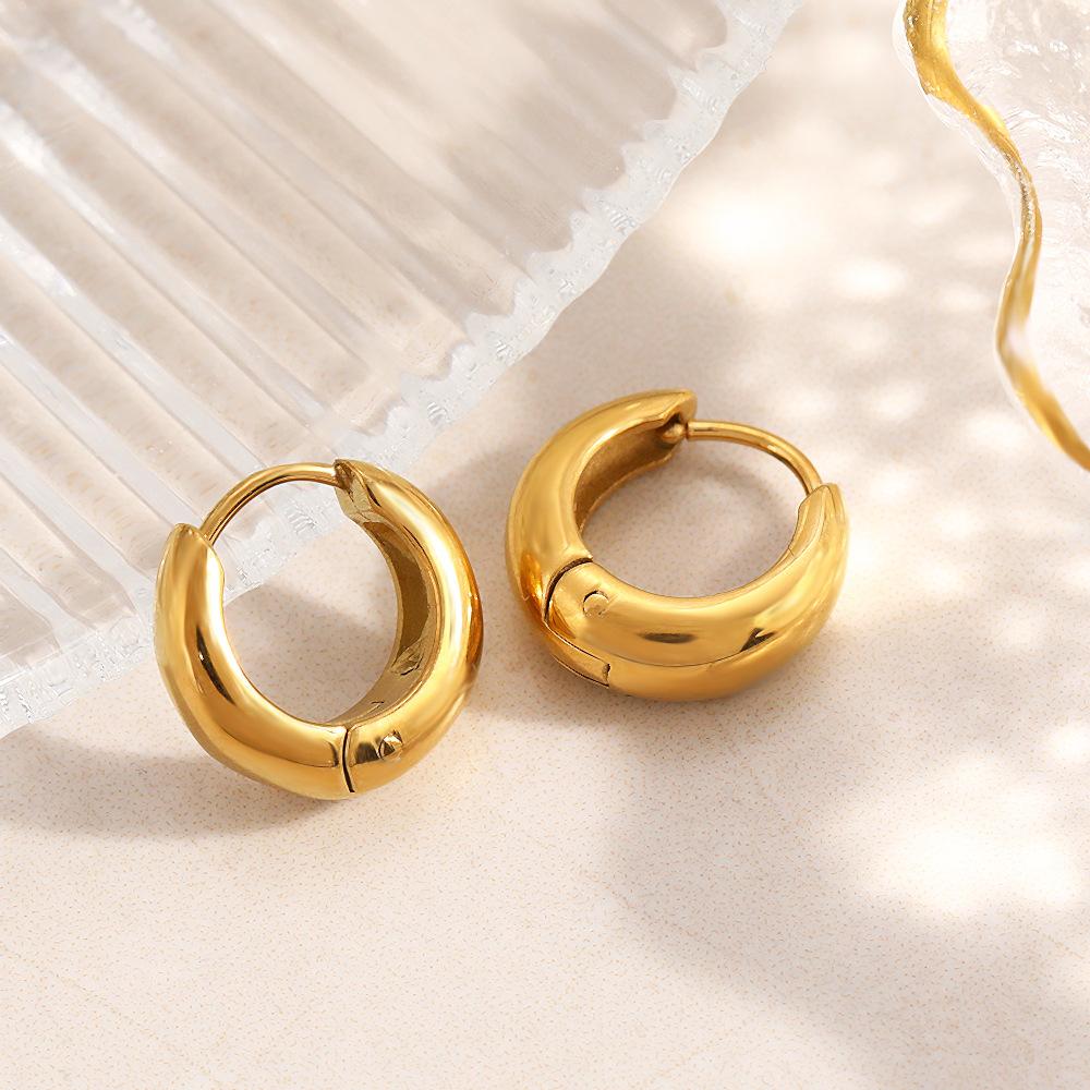 Stylish Titanium Steel C-Shaped Hoop Earrings, 18K Gold Plated, Inlaid Zircon, Trendy & Versatile Design, Tarnish & Water Resistant, Perfect Birthday & Holiday Gift for Her