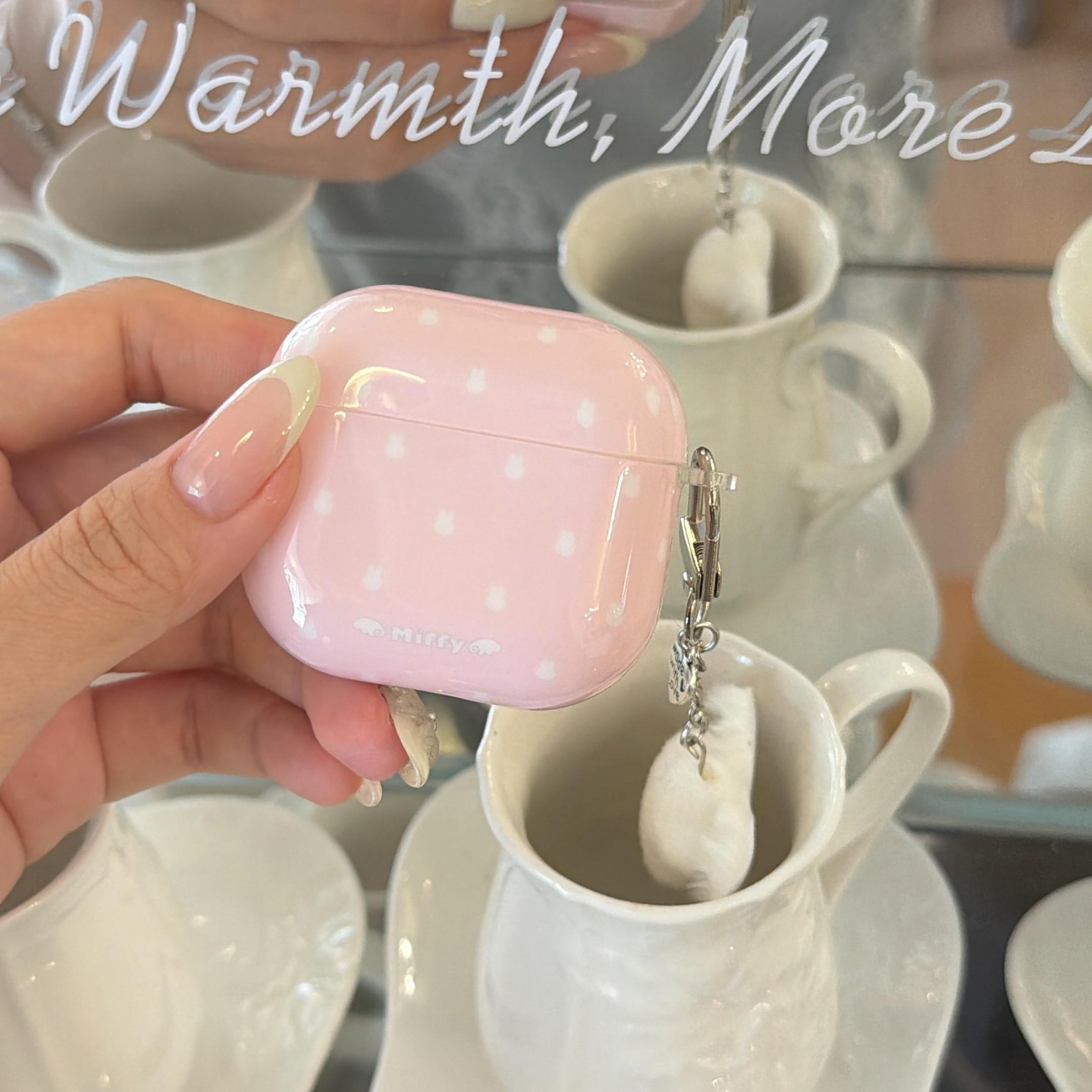 Cute Cartoon Miffy Rabbit Case for Apple AirPods Pro 3, 2nd/3rd/4th Gen Wireless Earbud Protector, Dirt-Resistant and Drop-Proof