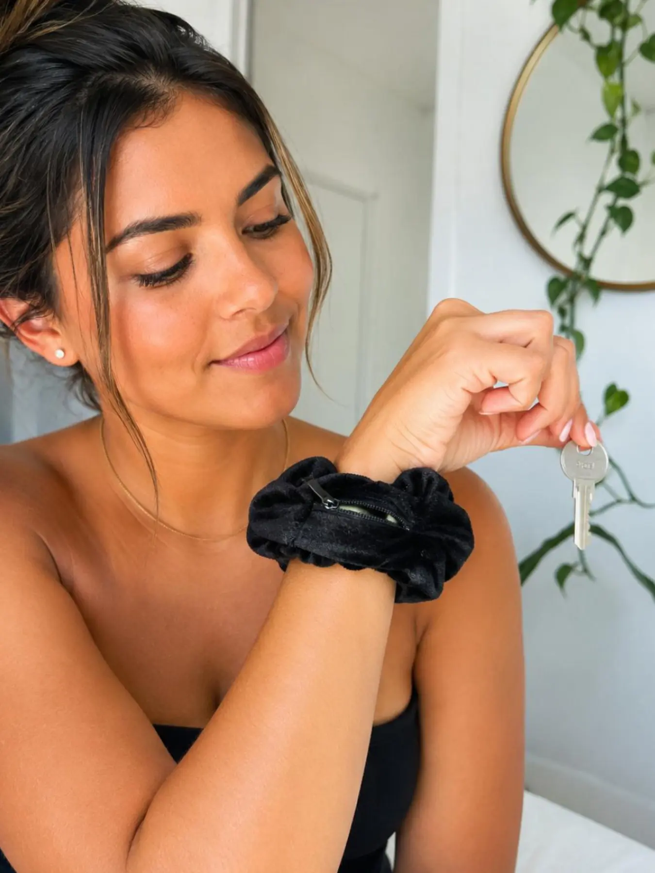 Fashion Velvet Scrunchie with Hidden Zipper Pocket Small Item Storage Hair Tie Travel Accessory for Women Girls Cute Ponytail Holder for Storing Cosmetics Coins Earphones and Keys Christmas Halloween Birthday Gift for Wife Mom Girlfriend