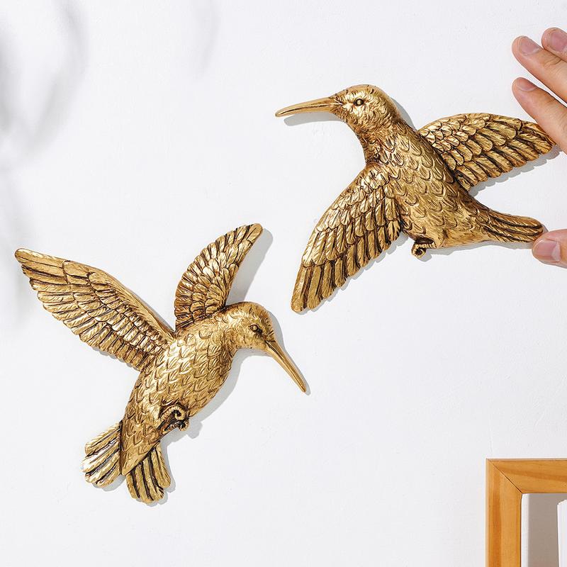 Resin Hummingbird Wall Hanging Decor, Flying Hummingbird Design, Indoor Home Decoration for Living Room, Dining Area, Party, Wedding, Hanging Ornaments