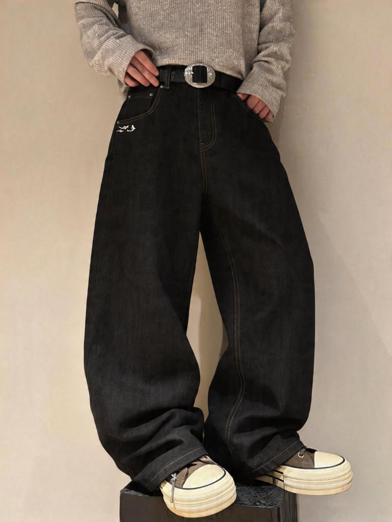 Street Style Streetwear Menswear Koi Embroidered Pocket Wide-Leg Denim Jeans Pants for Men, Casual Loose-Fitting Straight Jeans for All Seasons, Perfect Gift for Boyfriend, Husband, Friends