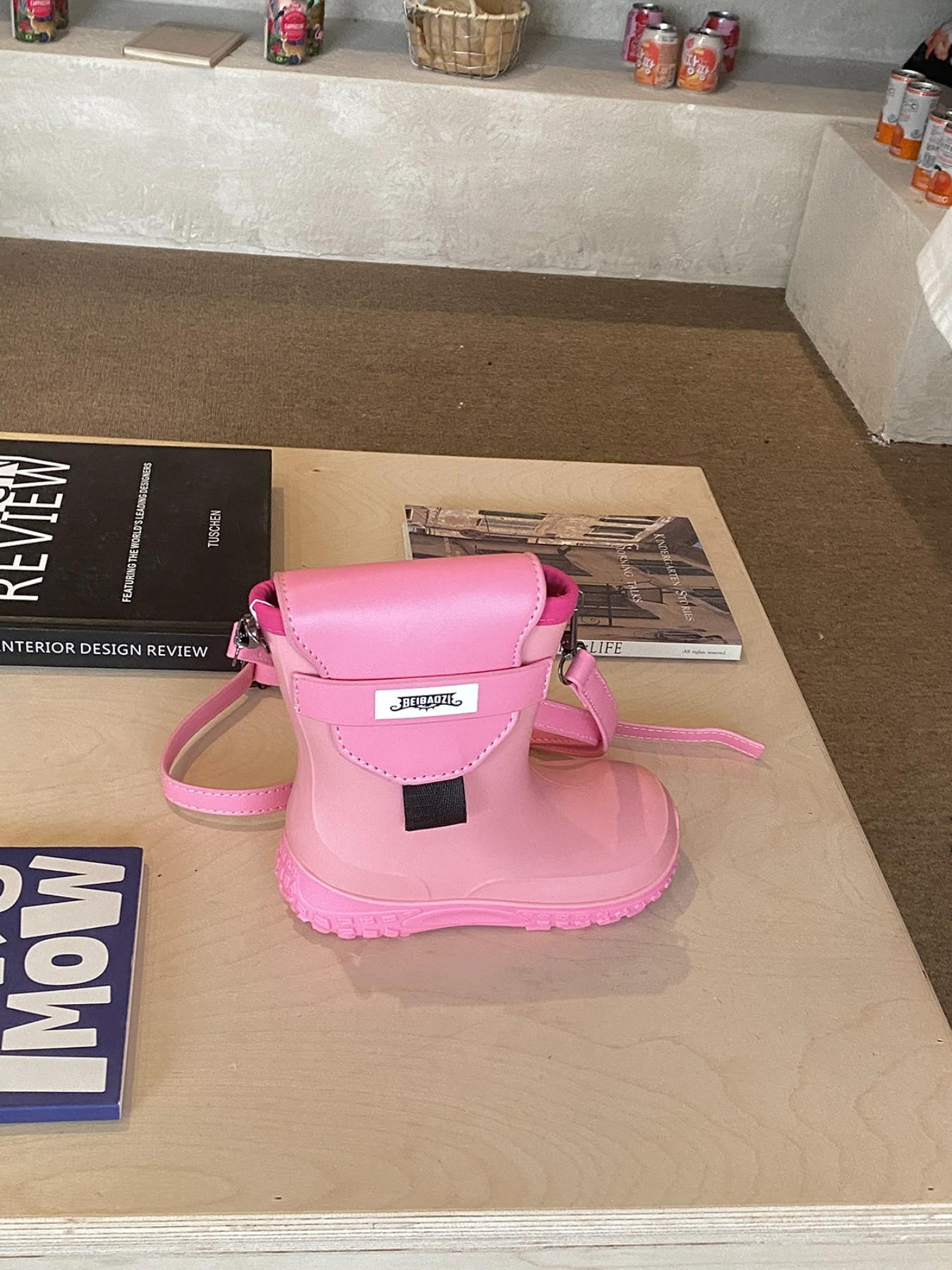 Unique Street Style Rain Boot Design, Playful Twist, Colorblock Pattern, Adjustable Shoulder Strap, Suitable for Sweet Girls & Cool Guys, High-End Look