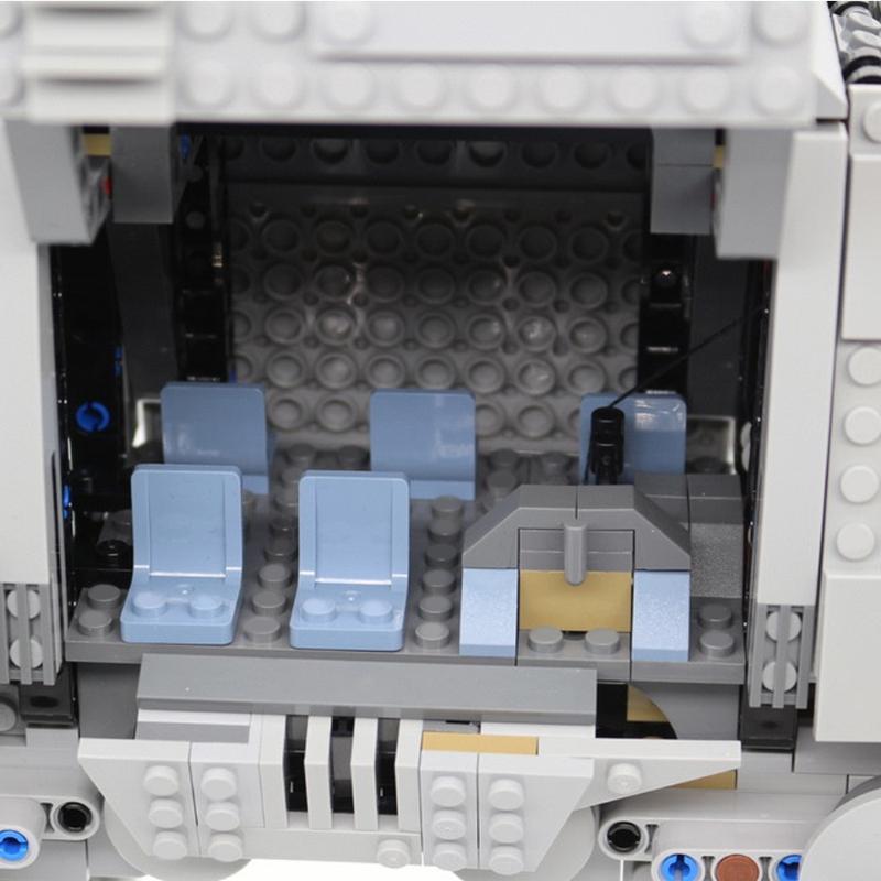 The movie AT-AT building block DIY model has been modified from 75288 to include digital toys, gifts, educational children's toys, and fun learning toys, making it the perfect Christmas gift for children