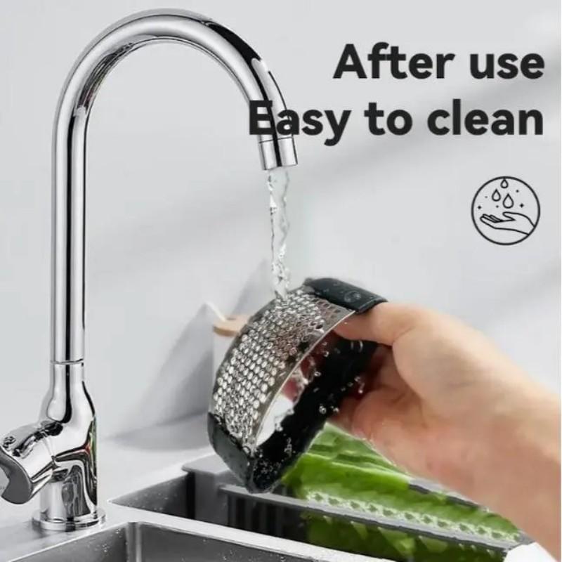 Stainless Steel Garlic Press, Easy to Clean and Durable Kitchen Tool, Ideal for Chopping and Crushing Garlic, Perfect for Apartments and Dorms